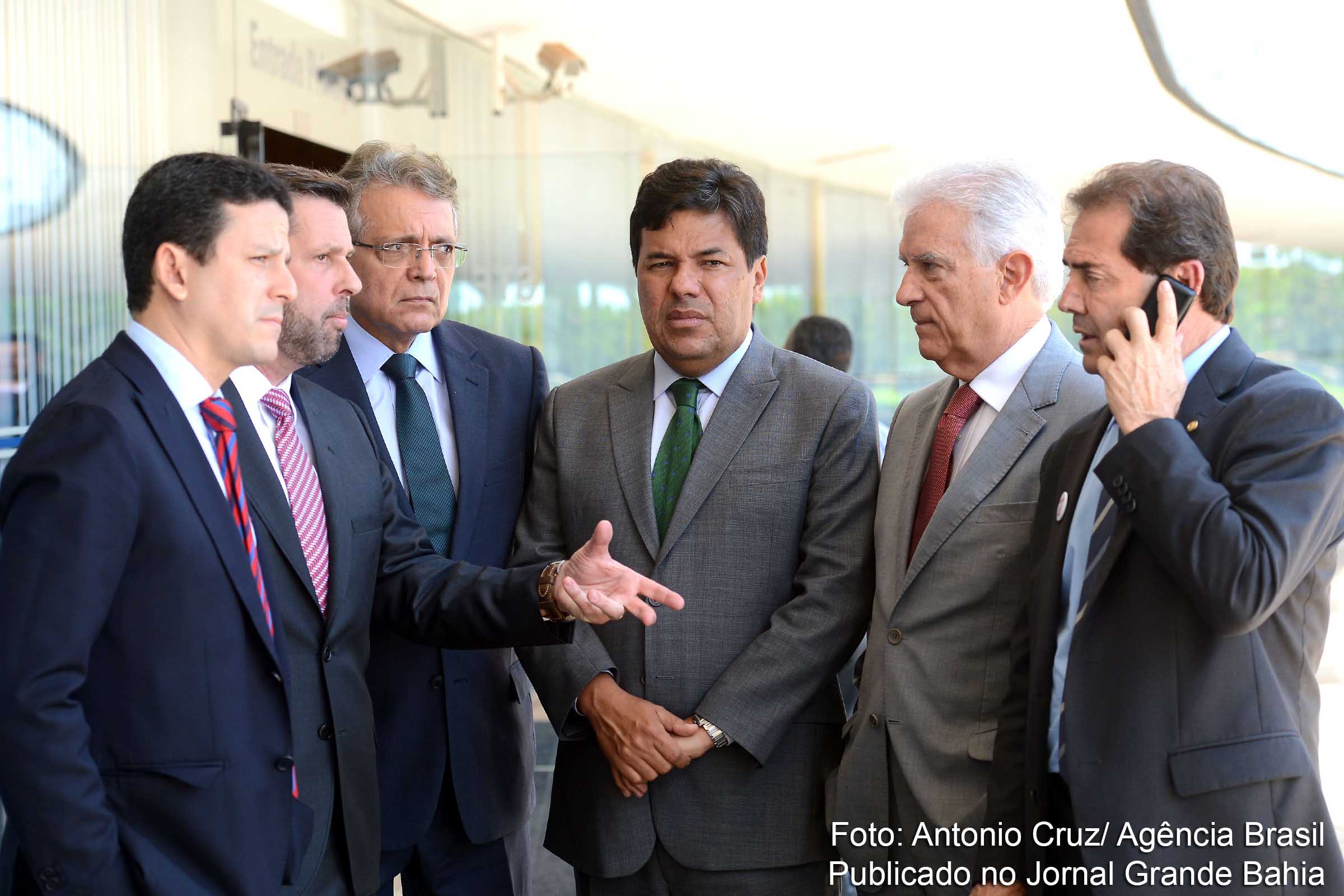 Os partidos de oposição, PPS, DEM, Solidariedade e PSDB fazem uma visita ao ministro Luiz Edson Fachin, para uma reunião fechada.