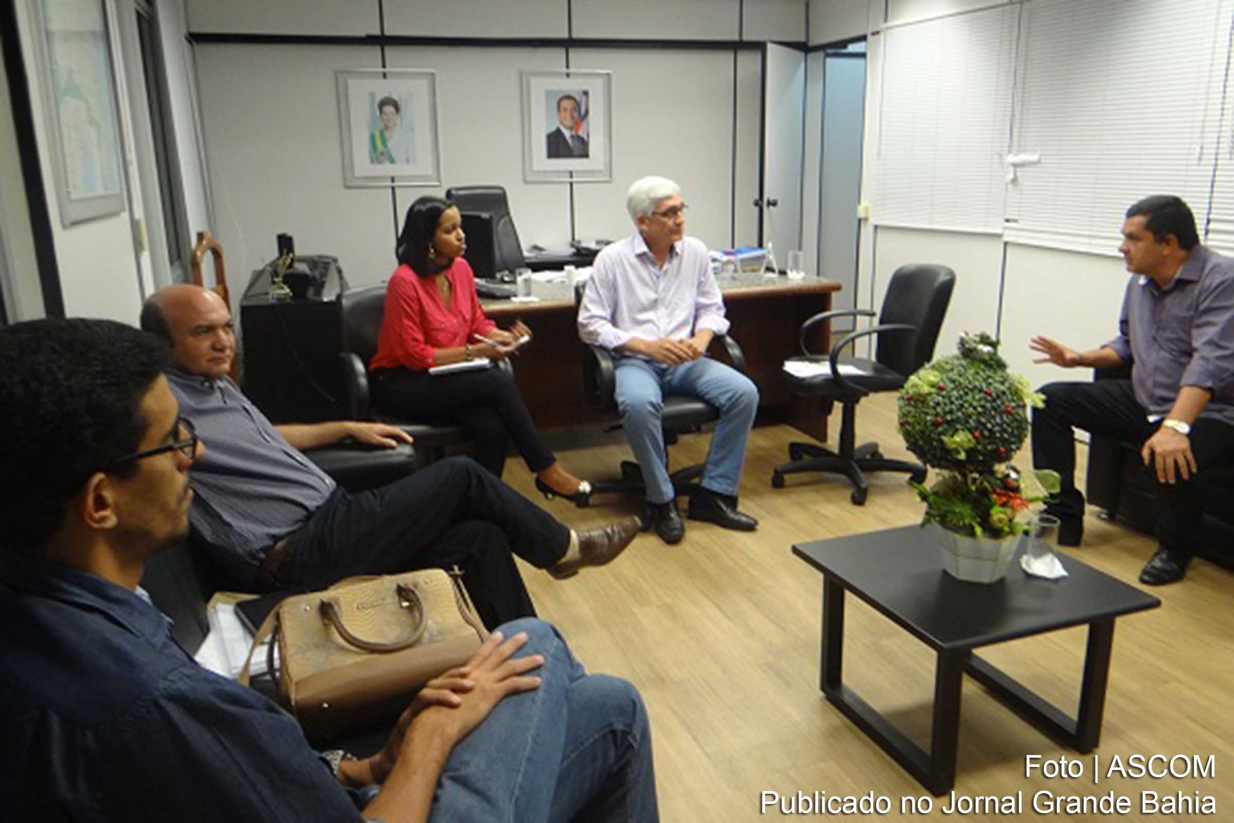 Prefeito de Lapão agradece por obras de R$ 2 milhões e pede construção de piscina e ciclovia.