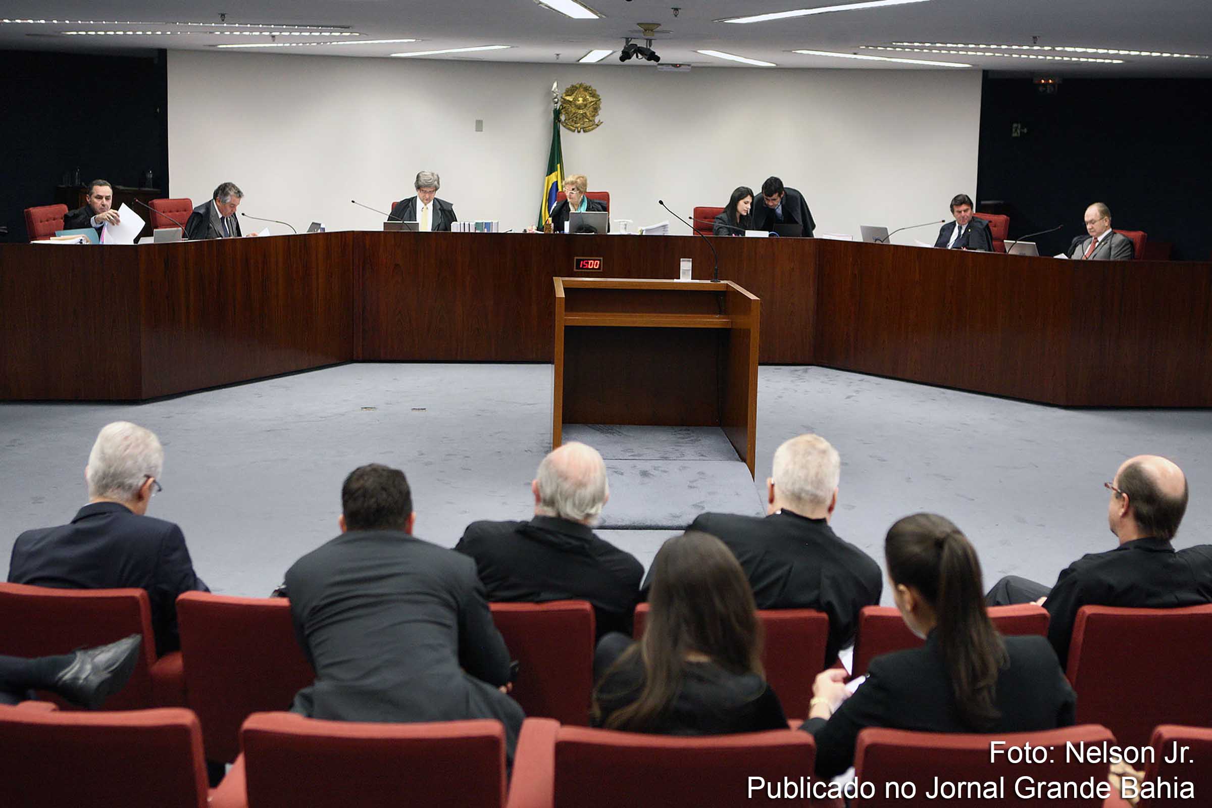 STF mantém condenação do ex-senador Luiz Estevão. Luiz Estevão foi condenado em 2006 por desvio de recursos públicos.