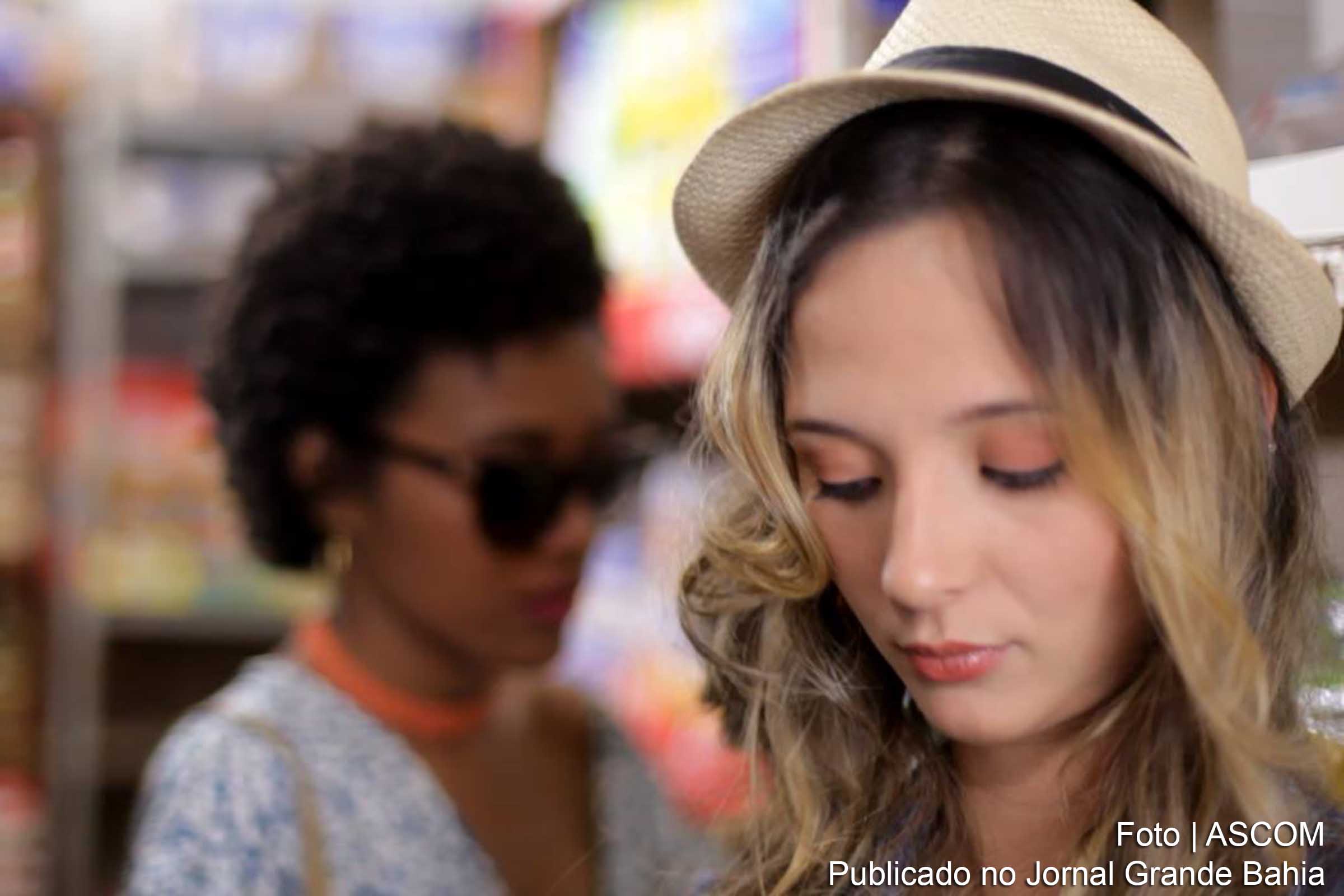 Cena da série 'Ponto de Contato'.