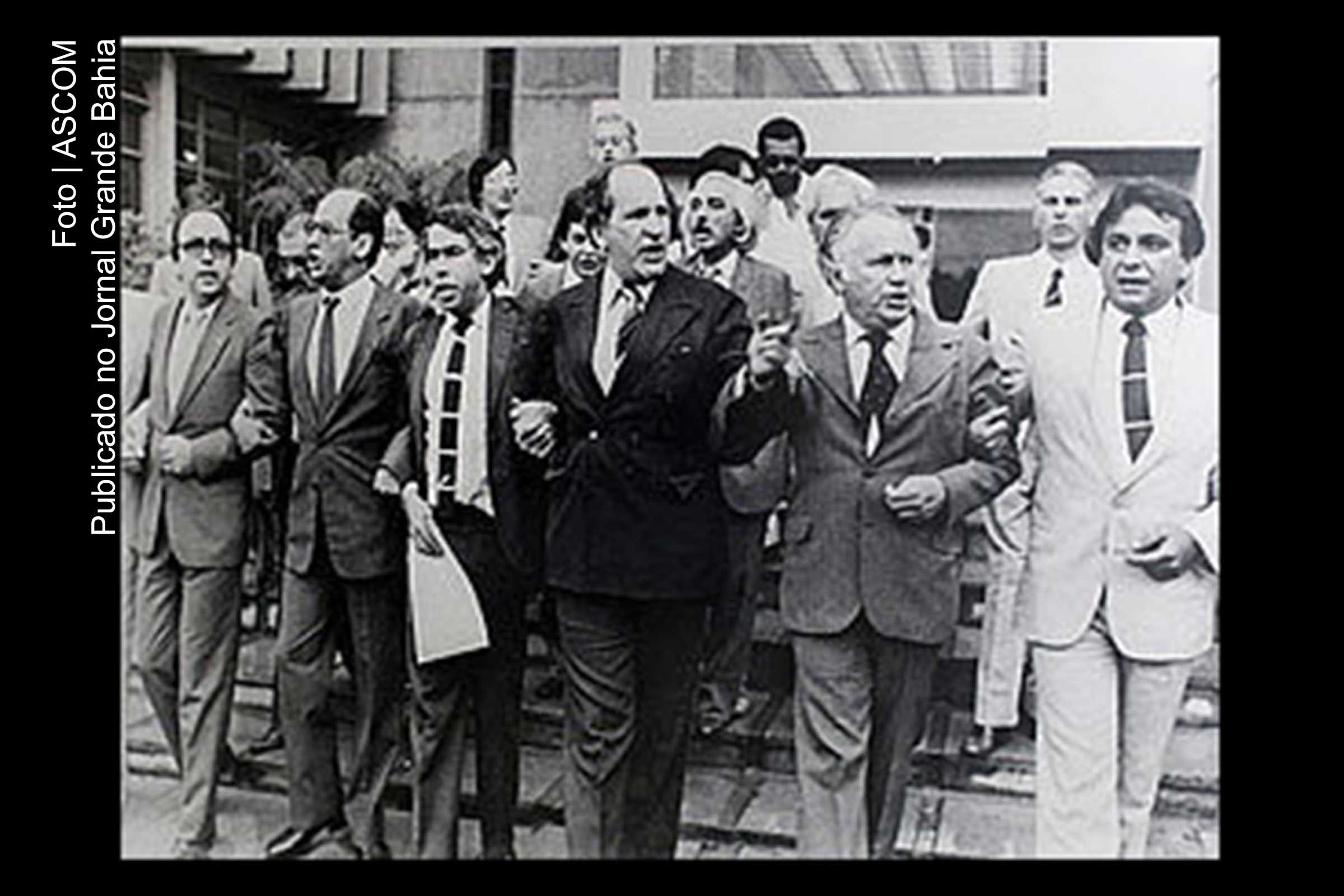 Ex-presidente da OAB-DF Antônio Carlos Sigmaringa Seixas morre aos 94.