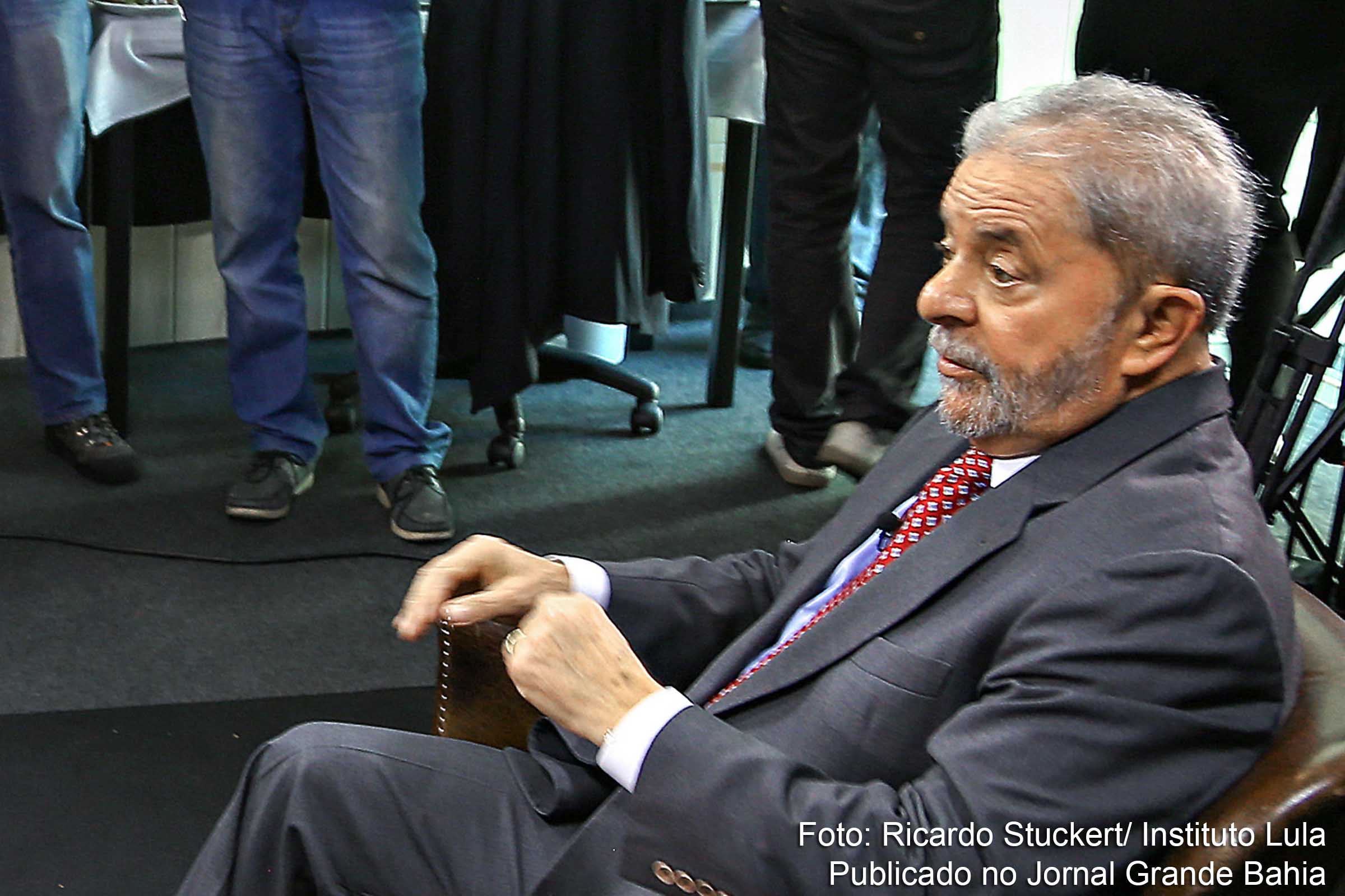 Ex-presidente Lula esclarece edição de MP.