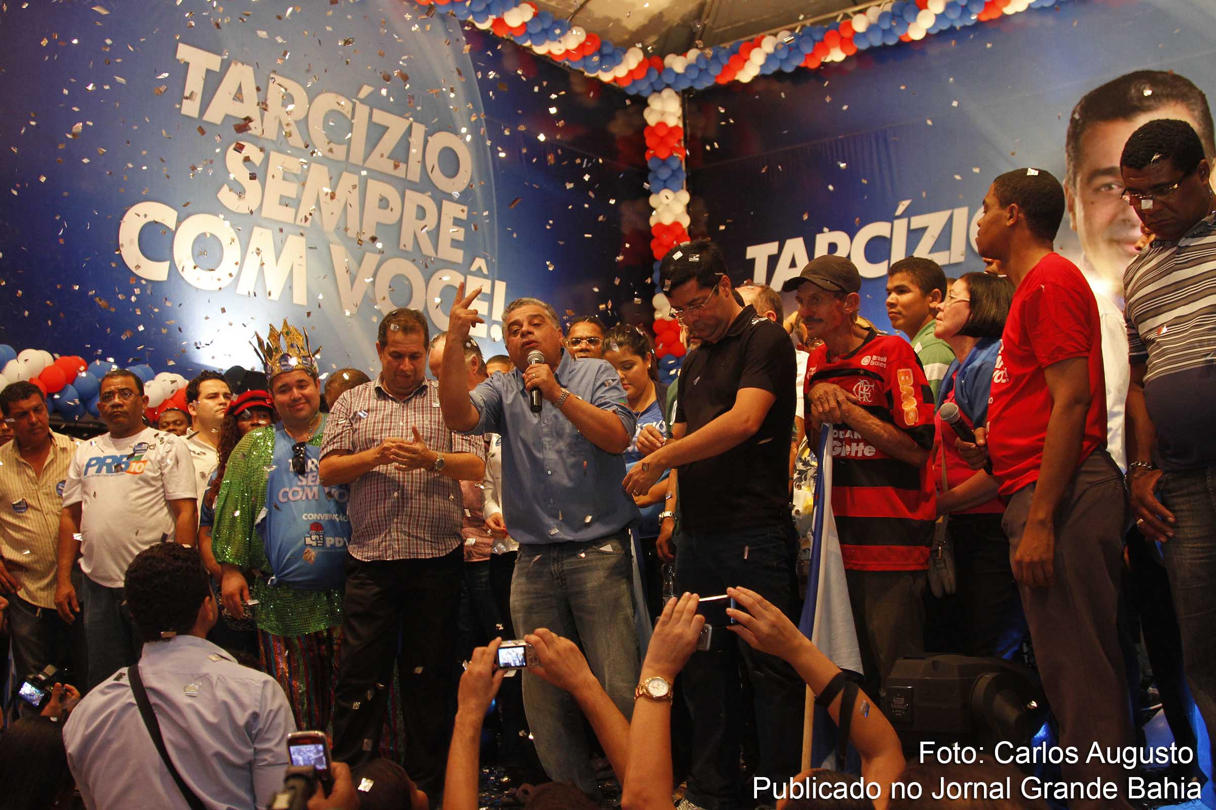 Ex-prefeito Tarcízio Pimenta durante campanha eleitoral de 2012. Comentários dos bastidores da política indica que ex-prefeito pode participar do processo eleitoral, em 2016, em Feira de Santana.