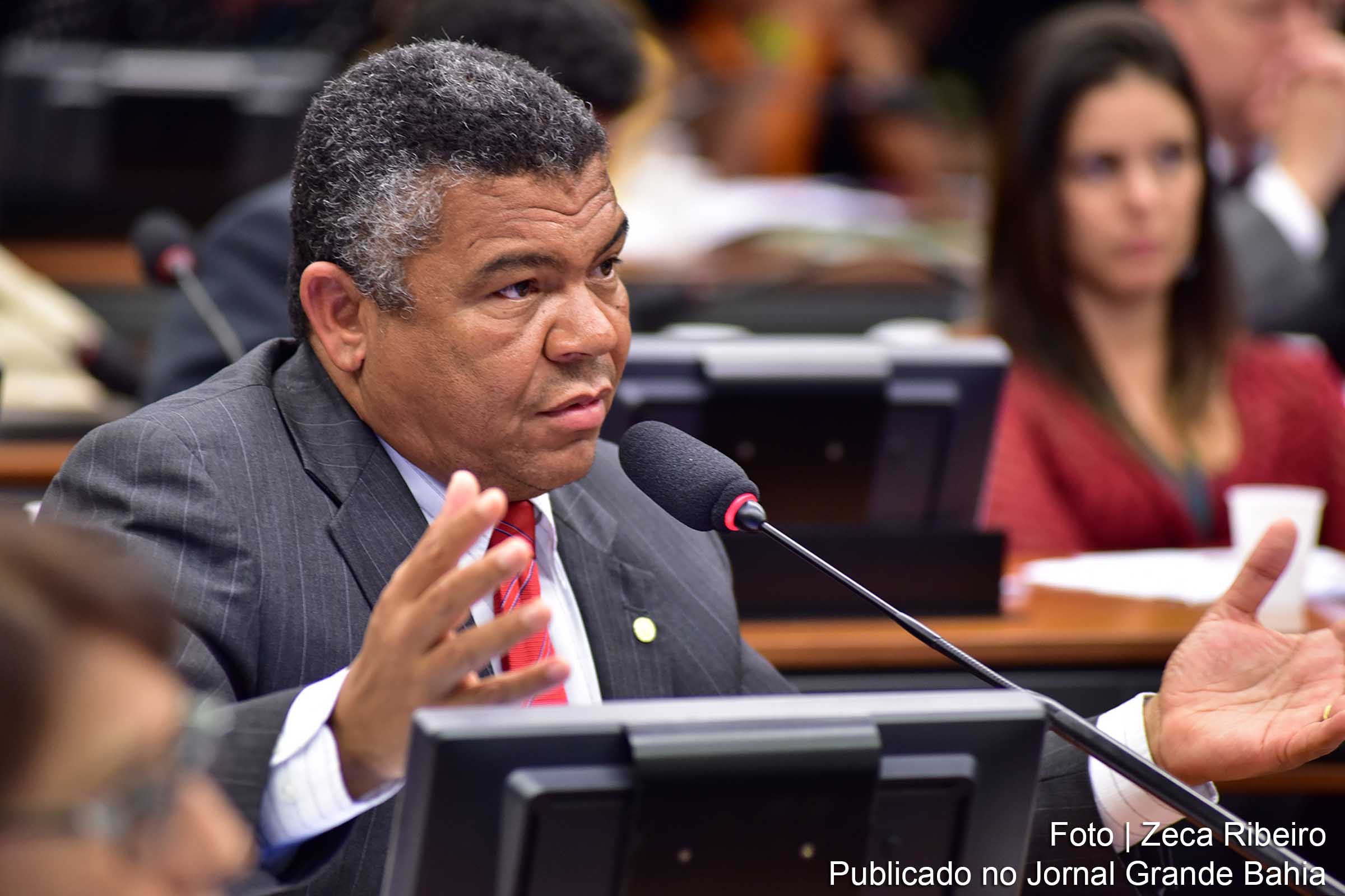 Deputado Valmir Assunção diz que cassação do prefeito Humberto Guimarães “dará nova chance à população de Rio do Antônio”.