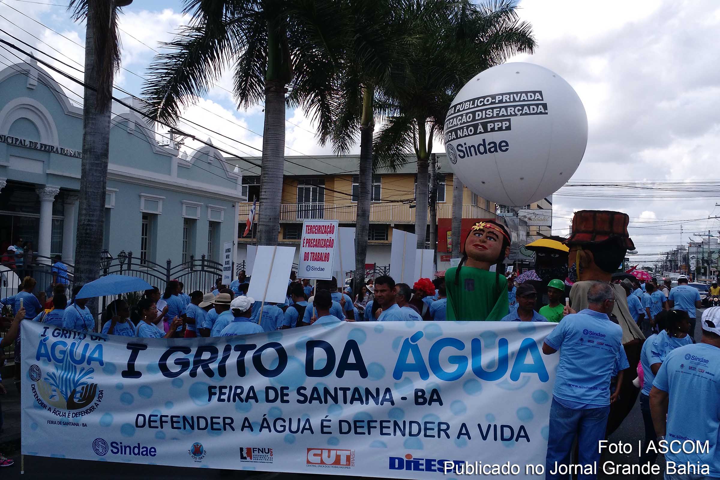 Durante I Grito da Água, população de Feira de Santana se junta aos protestos contra a privatização.
