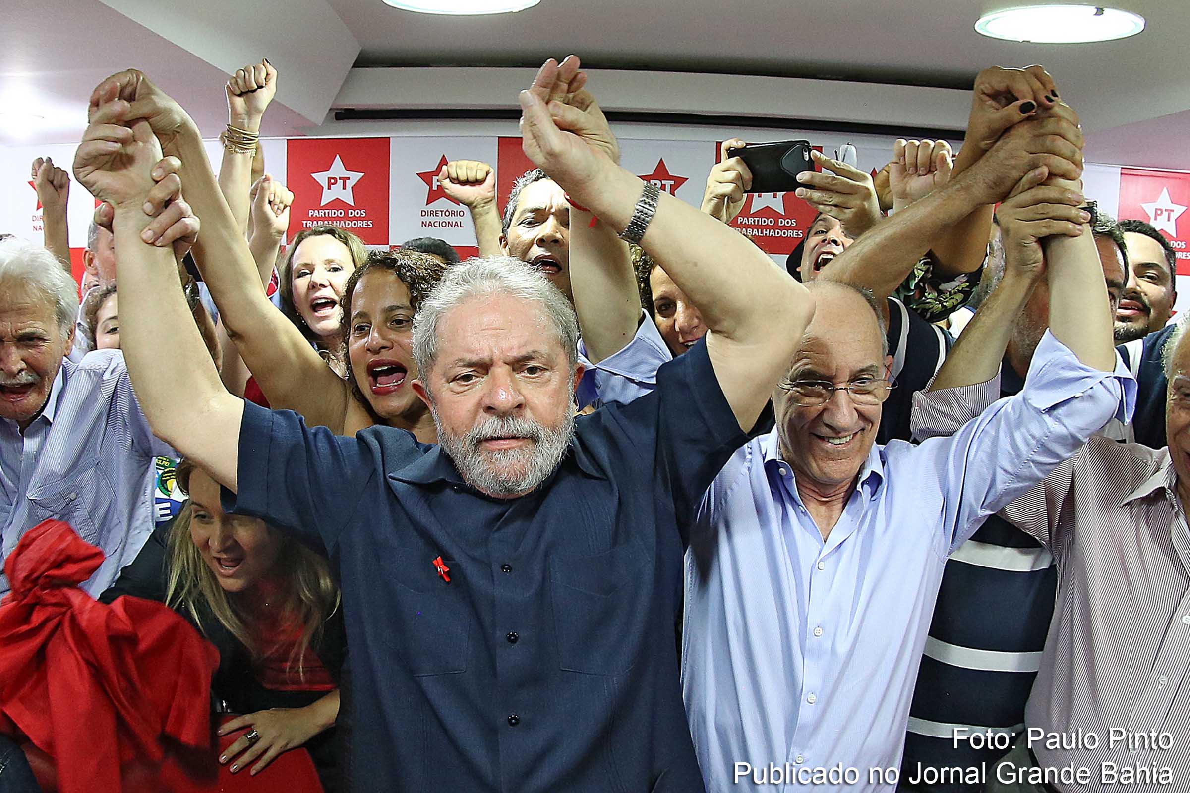 Ex-presidente Luiz Inácio Lula da Silva é vítima de abuso de autoridade e da transgressão da Lei por parte de agentes públicos.