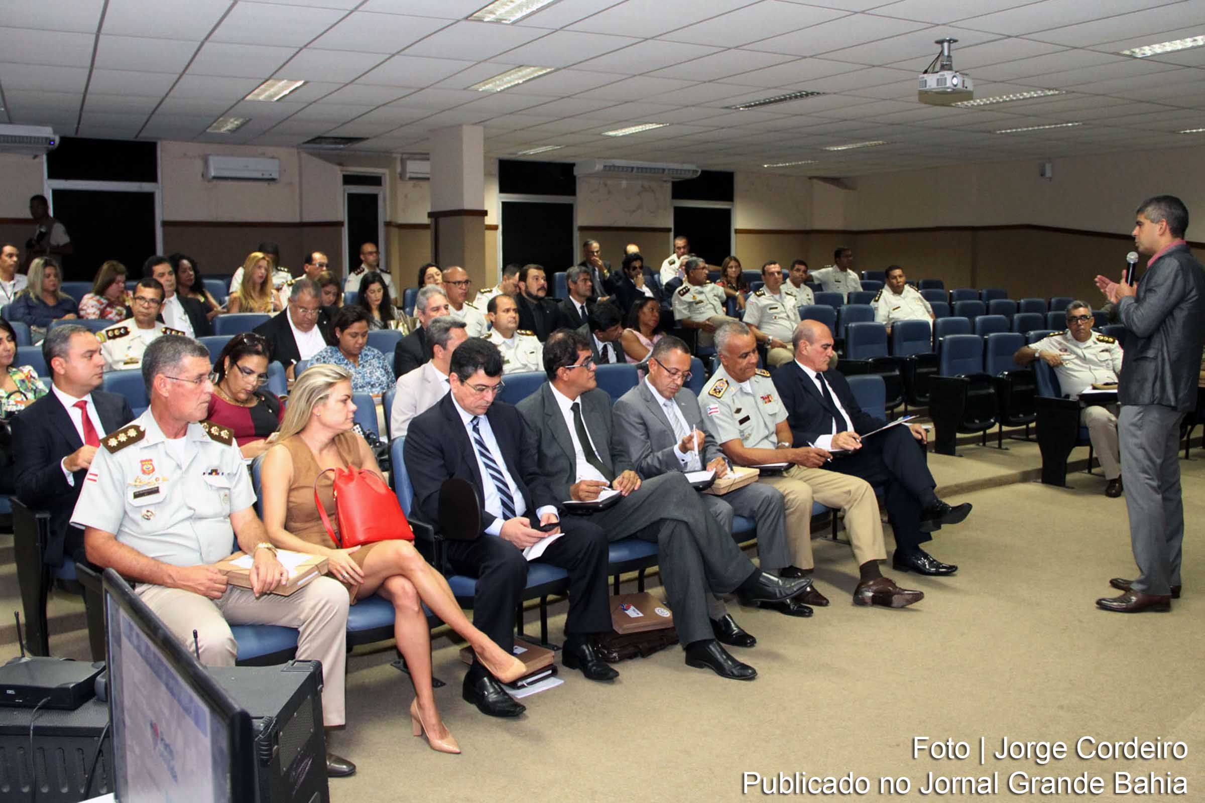 Redução de crimes violentos na RMS é tema de reunião promovida pela SSP.