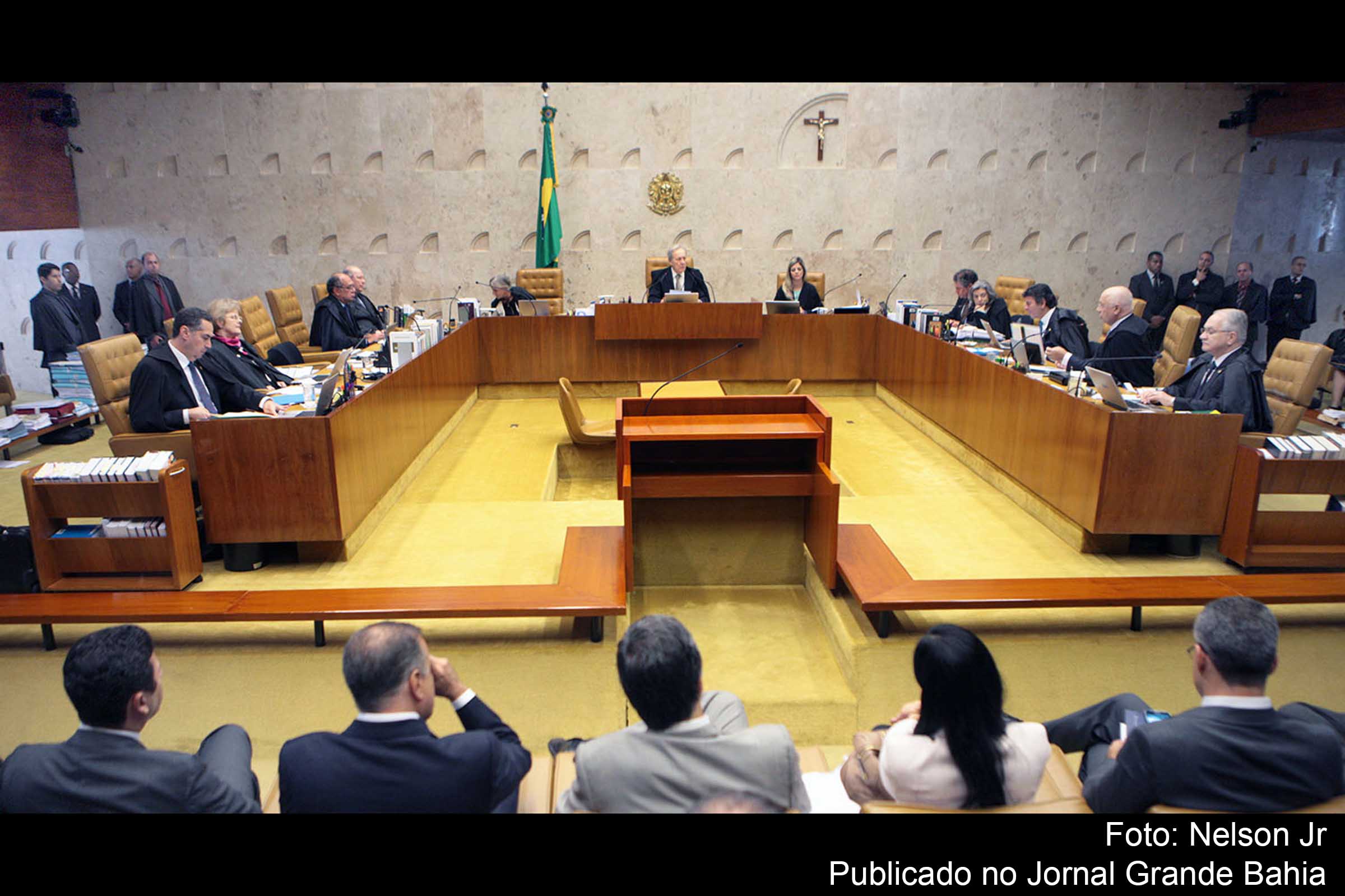 Sessão plenária do STF. Plenário do STF durante julgamento de recurso do presidente da Câmara, Eduardo Cunha, contra rito de impeachment da presidenta Dilma Rousseff, definido pelo Supremo.