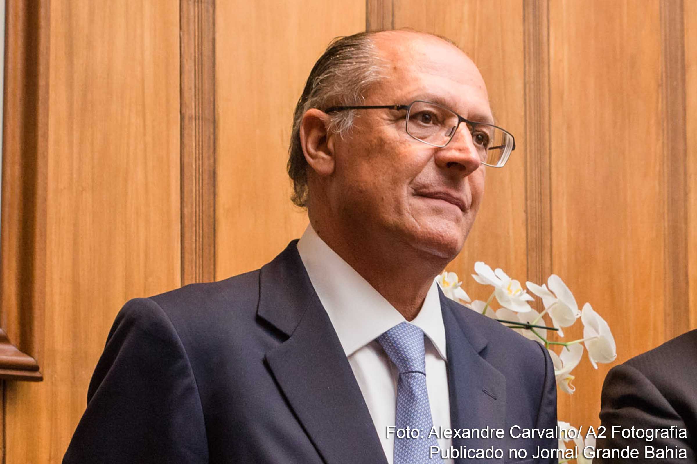 Governador Geraldo Alckmin disse que o PSDB não vai pleitear cargos, mas não impedirá ninguém de aceitá-los em um eventual governo Temer.