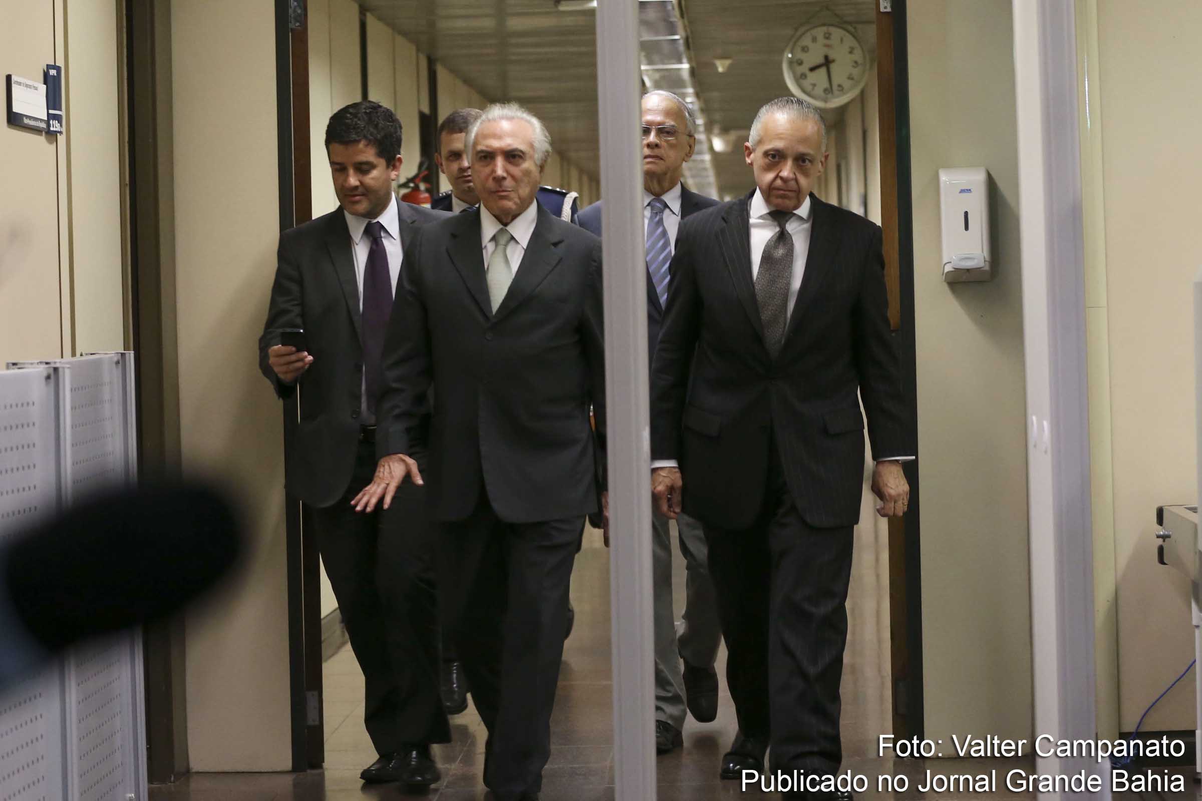 Em encontro com Michel Temer, sindicalistas criticam propostas de programa do PMDB