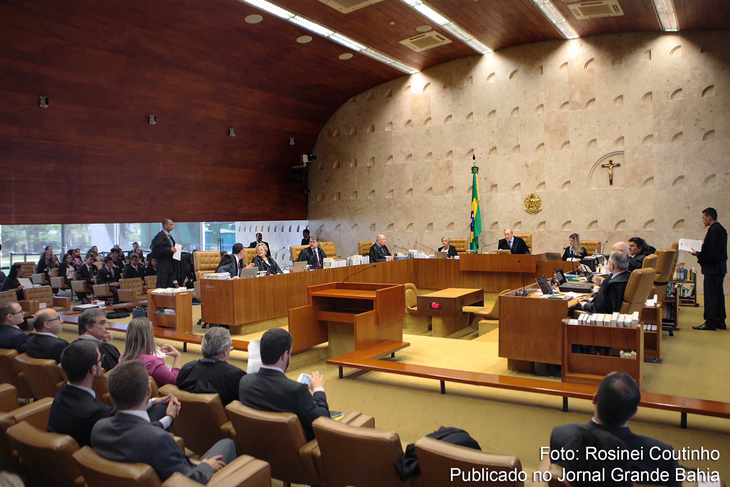 Plenário do STF pode ter que decidir sobre validade da representação contra a presidente Dilma Rousseff.