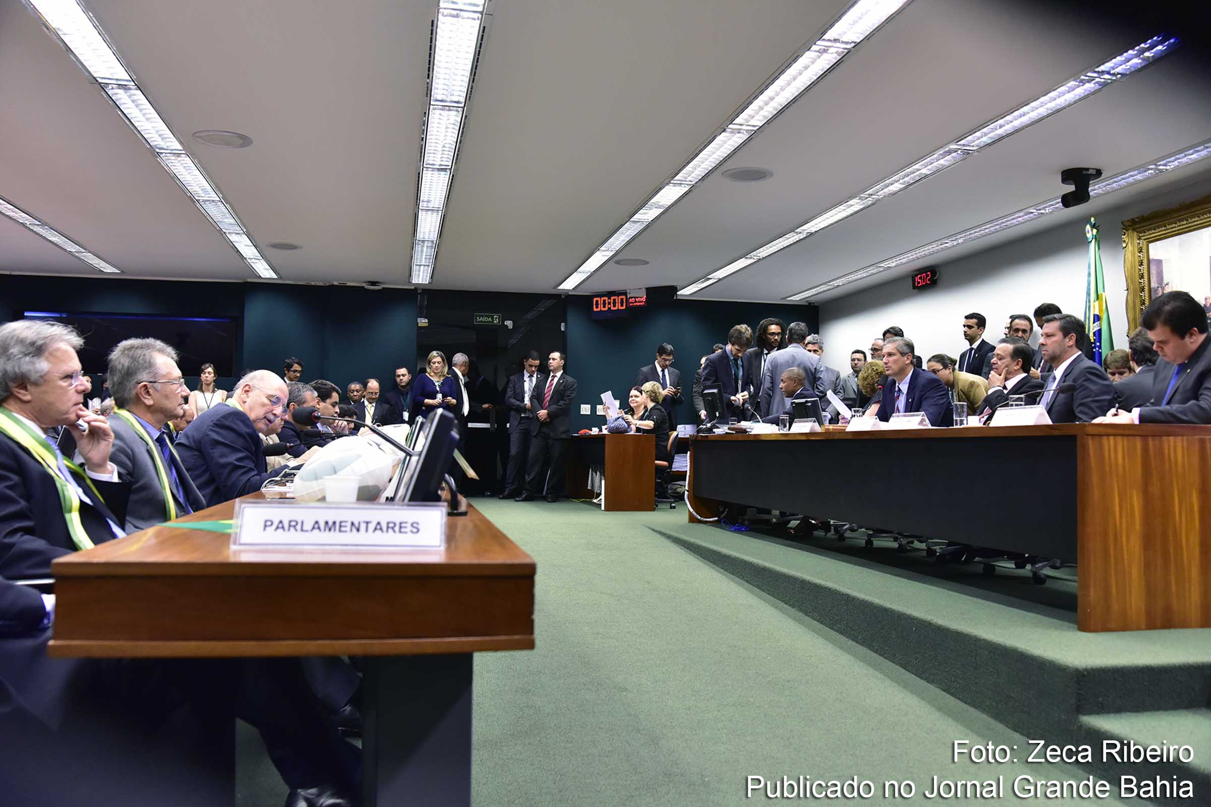 Reunião da Comissão Especial do Impeachment, convocada para a leitura do relatório final.