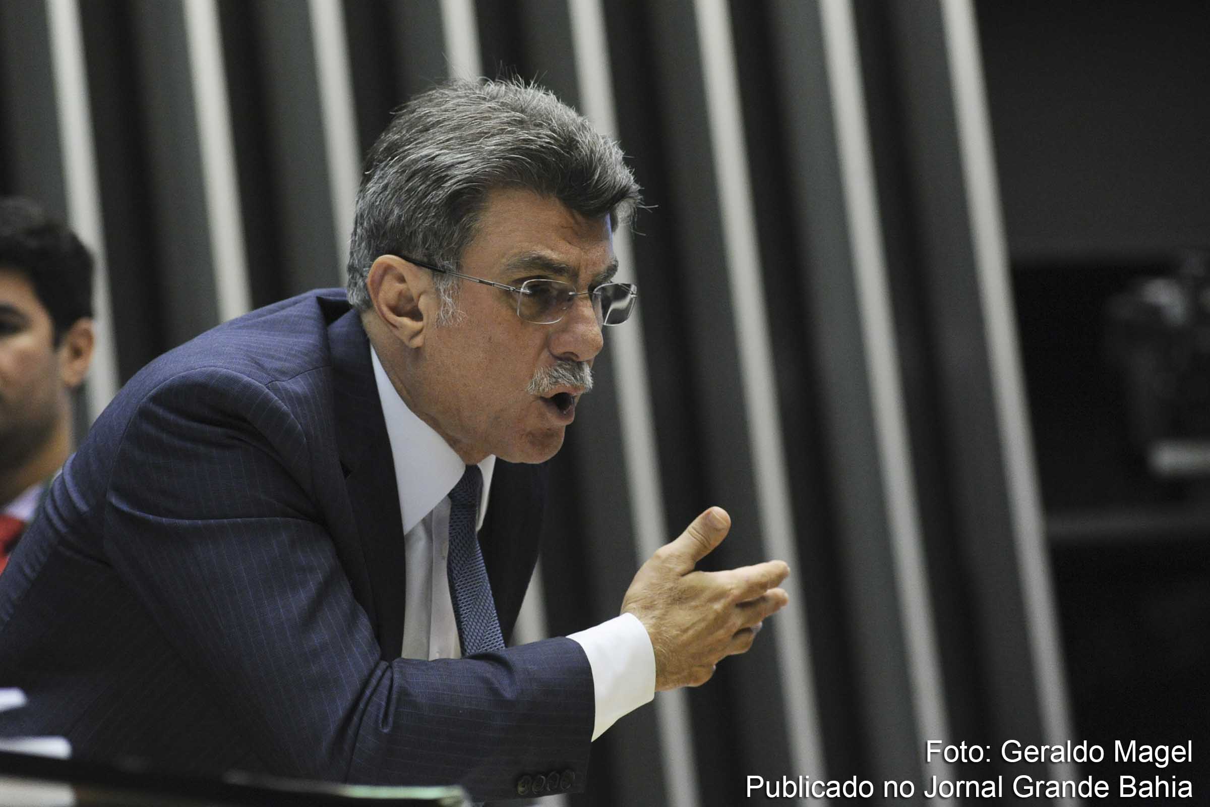 Romero Jucá diz que Senado deve dar “urgência necessária” ao impeachment.