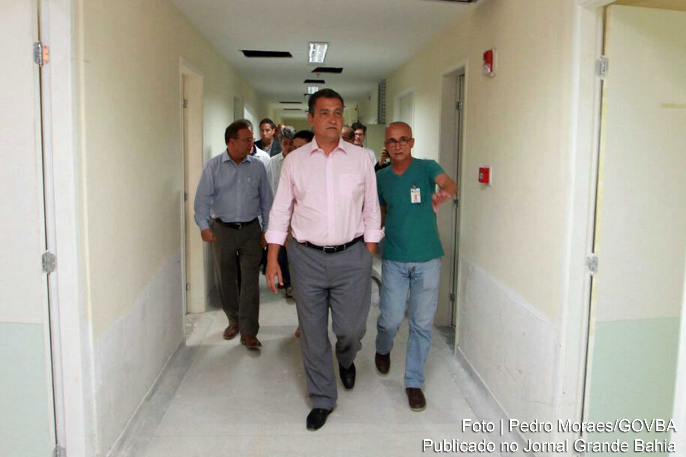 Governador Rui Costa visita Hospital São Jorge.