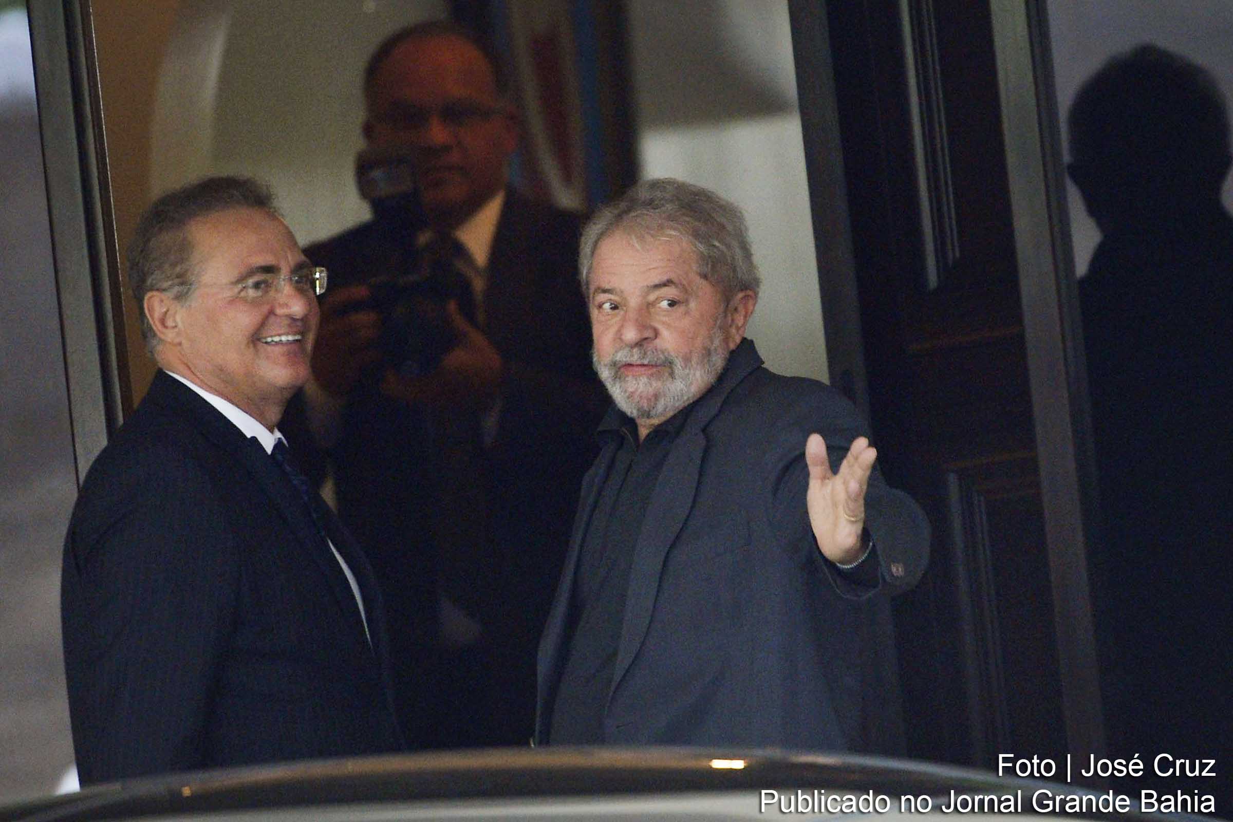 Em reunião com ex-presidente Lula, Renan Calheiros diz que decisão do Senado será política e de mérito