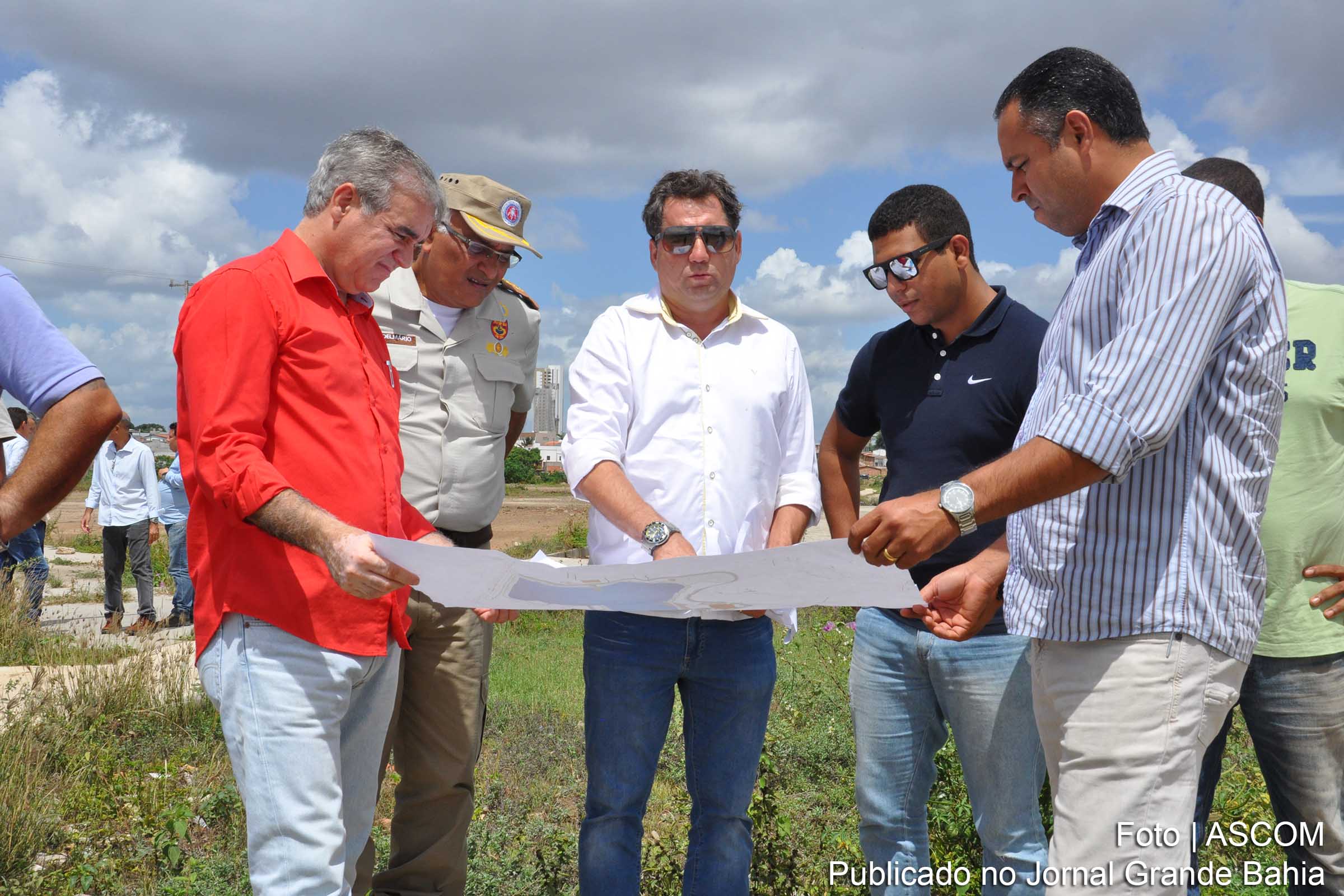 Zé Neto visita obras da Lagoa Grande.