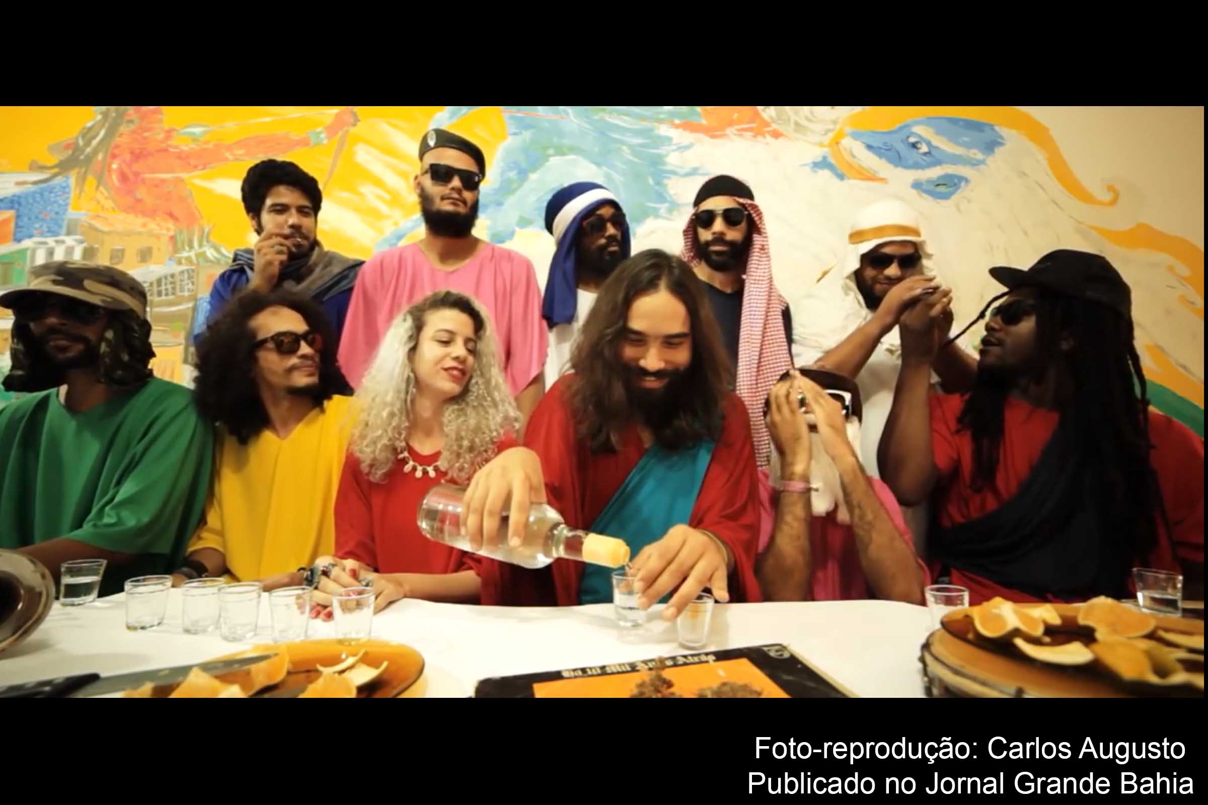 Cena do videoclipe ‘Contragolpe’, da banda Escola Pública.