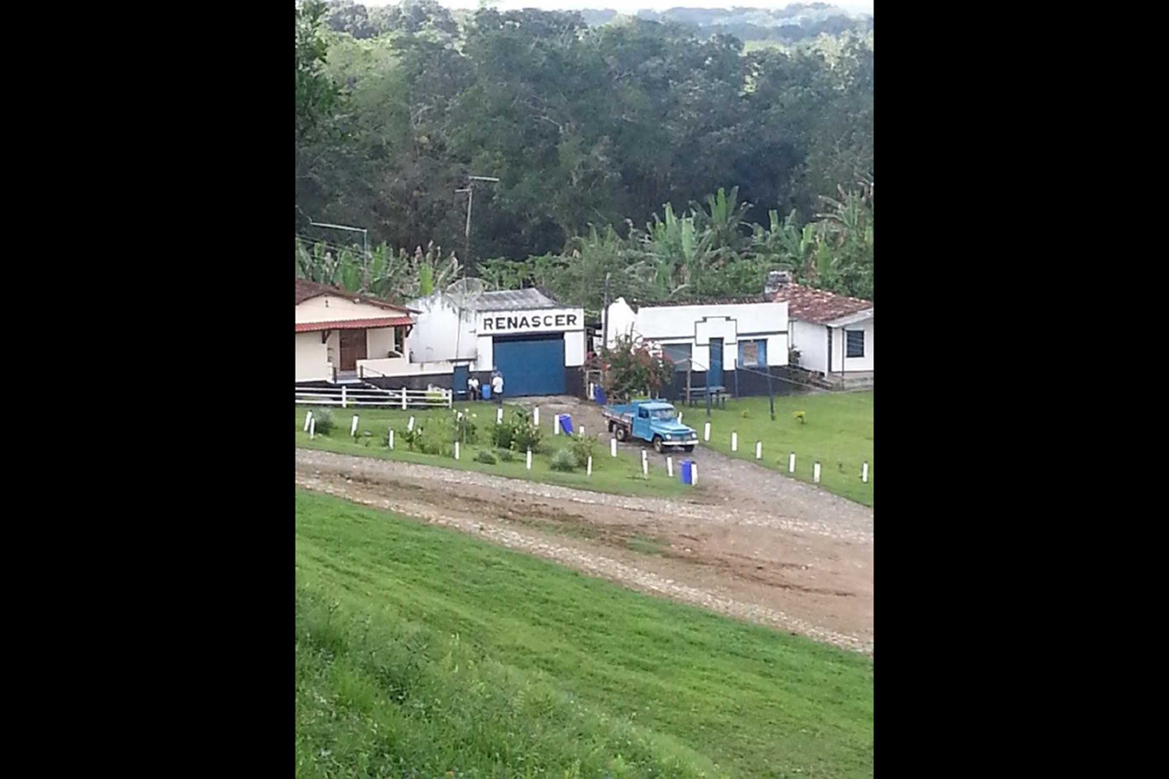 Fazenda Renascer fica localizada no distrito de Castelo Novo, município de Uruçuca.
