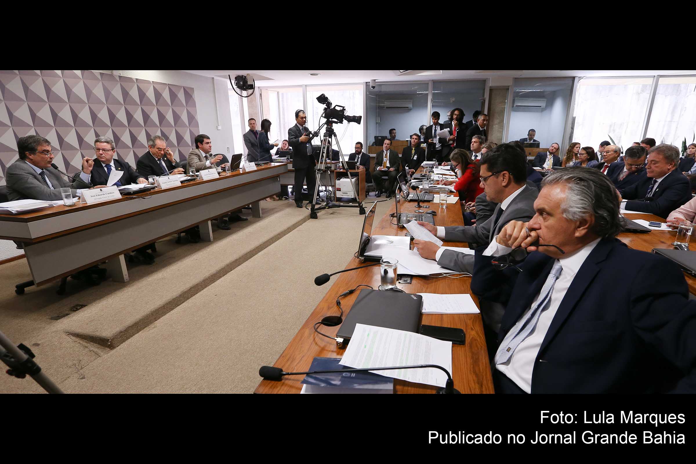 Reunião da comissão do impeachment no senado. O ministro-chefe da Advocacia-Geral da União (AGU), José Eduardo Cardozo durante defesa do governo. (Brasília- DF 05/05/2016)