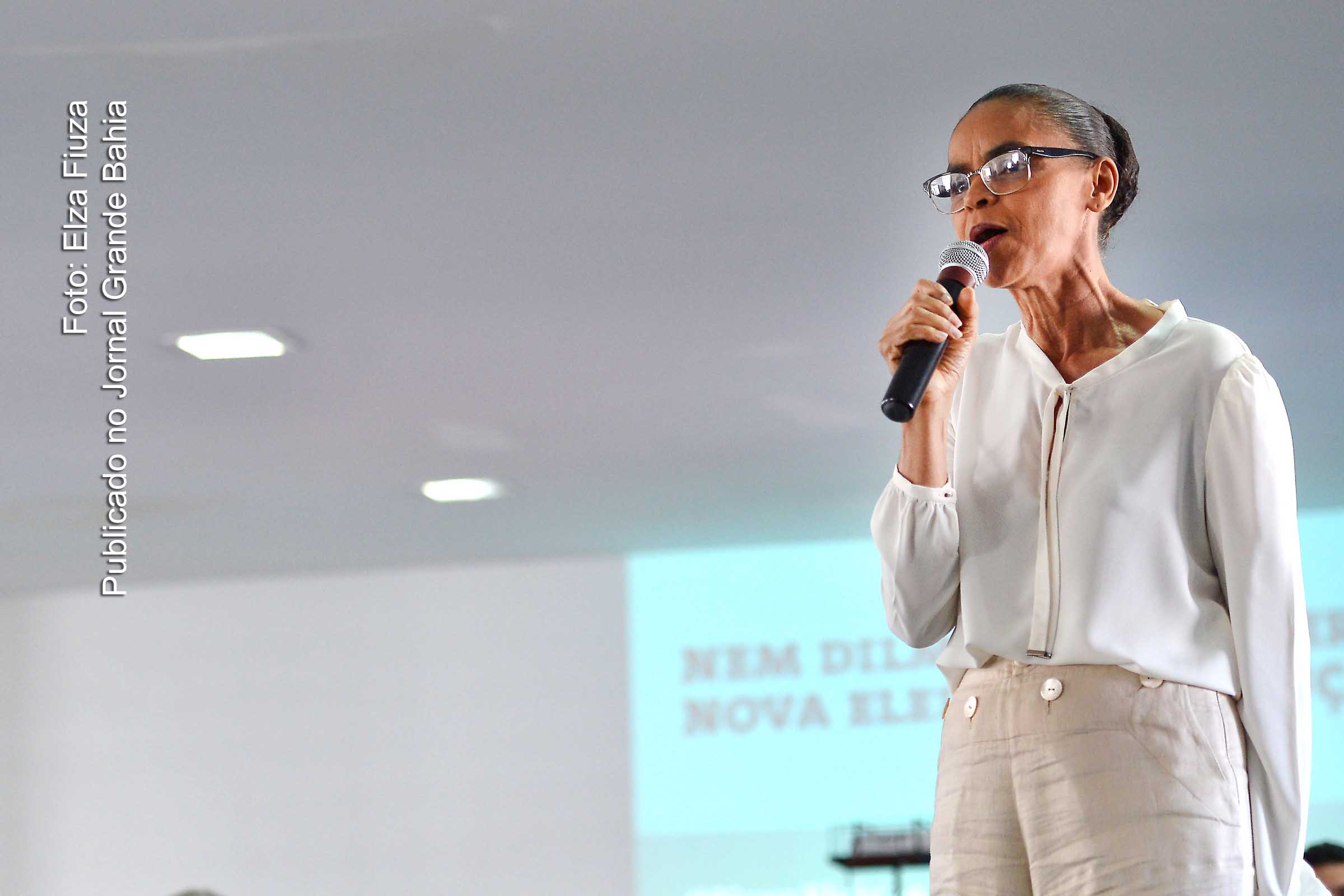 Marina Silva critica tese do Golpe de Estado.
