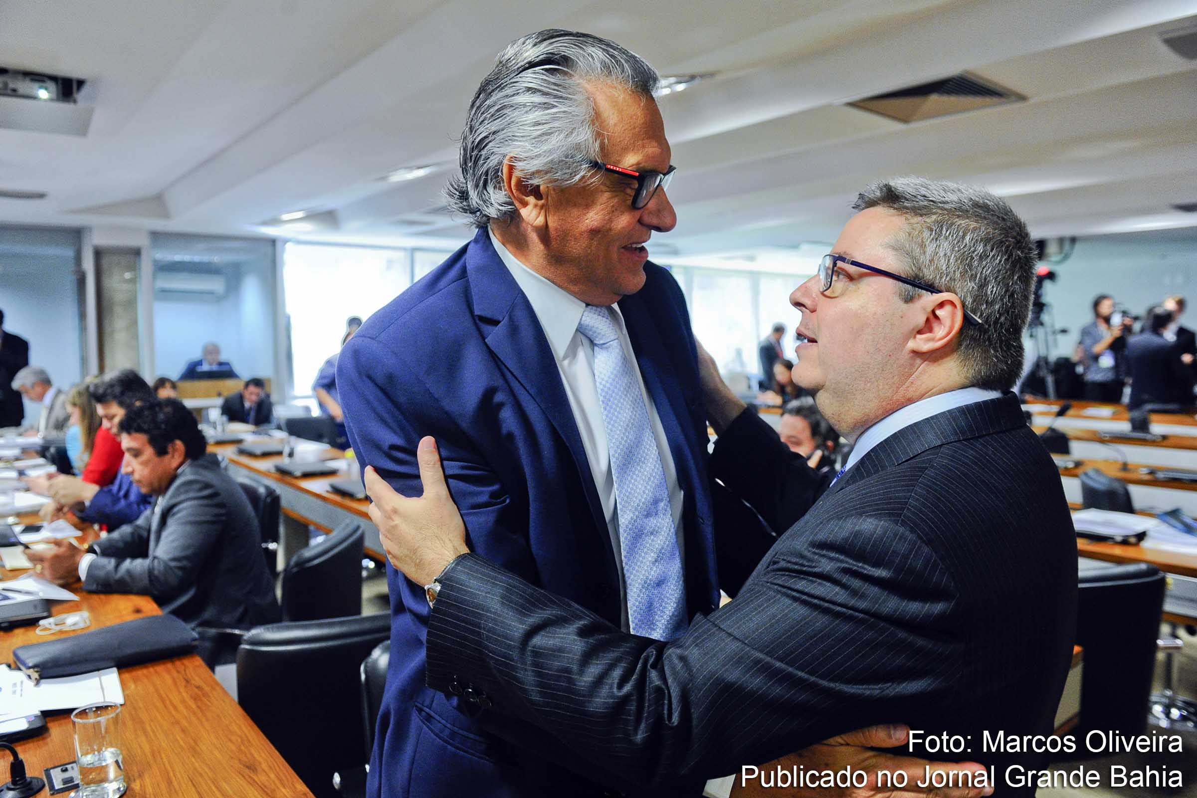 Senadores Ronaldo Caiado e Antonio Anastasia protagonizam encontro entre reacionários.