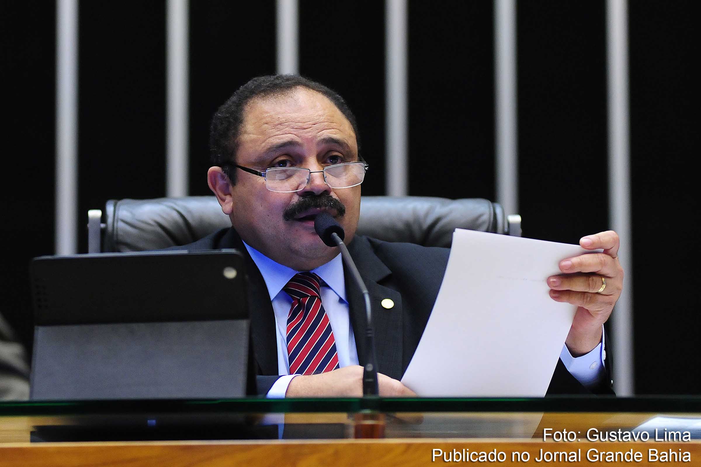Presidente interino da Câmara, Waldir Maranhão, anula votação do Impeachment.