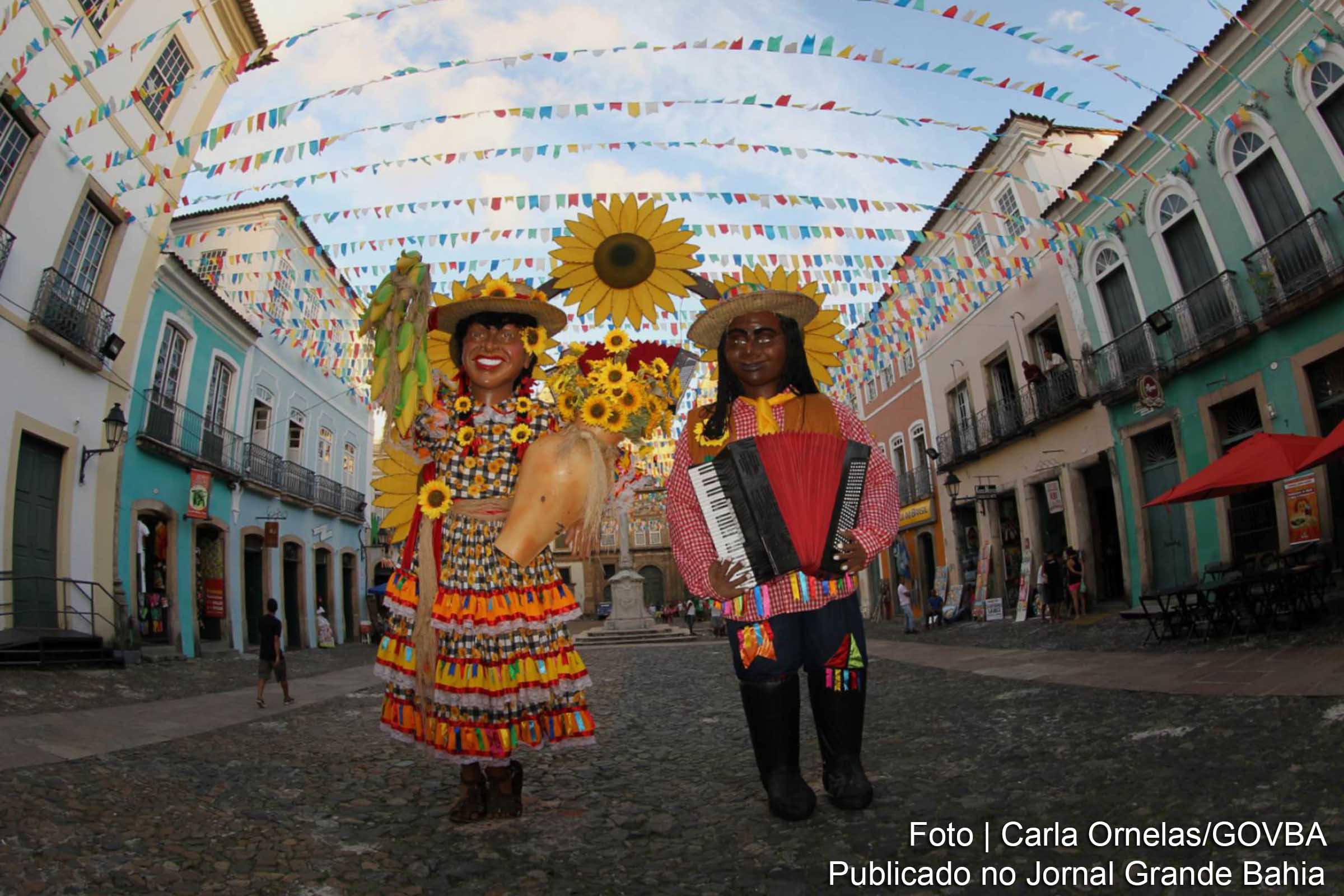 Decoração junina do Pelourinho.
