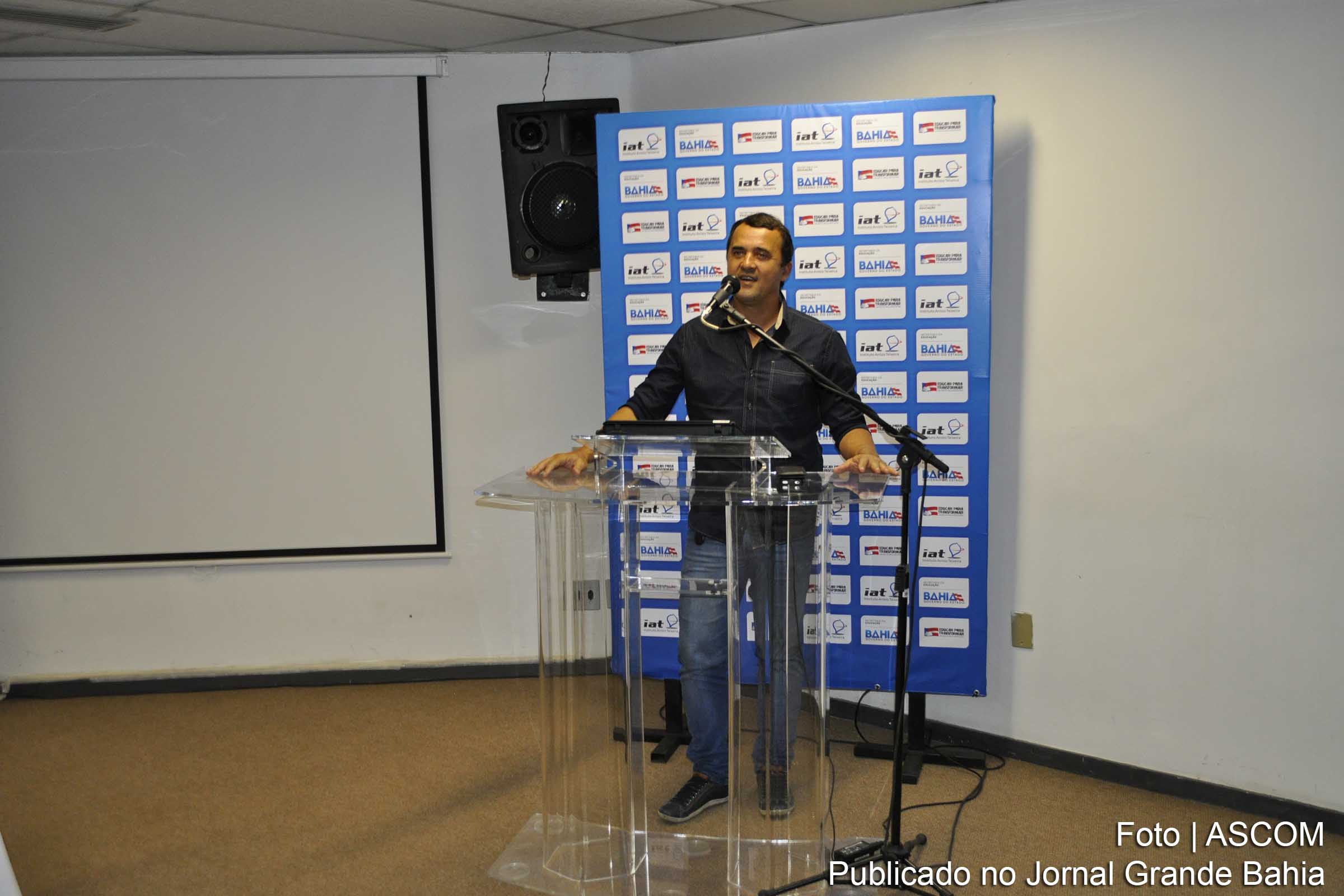Prefeito do município de Biritinga, Gilmário Souza de Oliveira, visitou o Instituto Anísio Teixeira