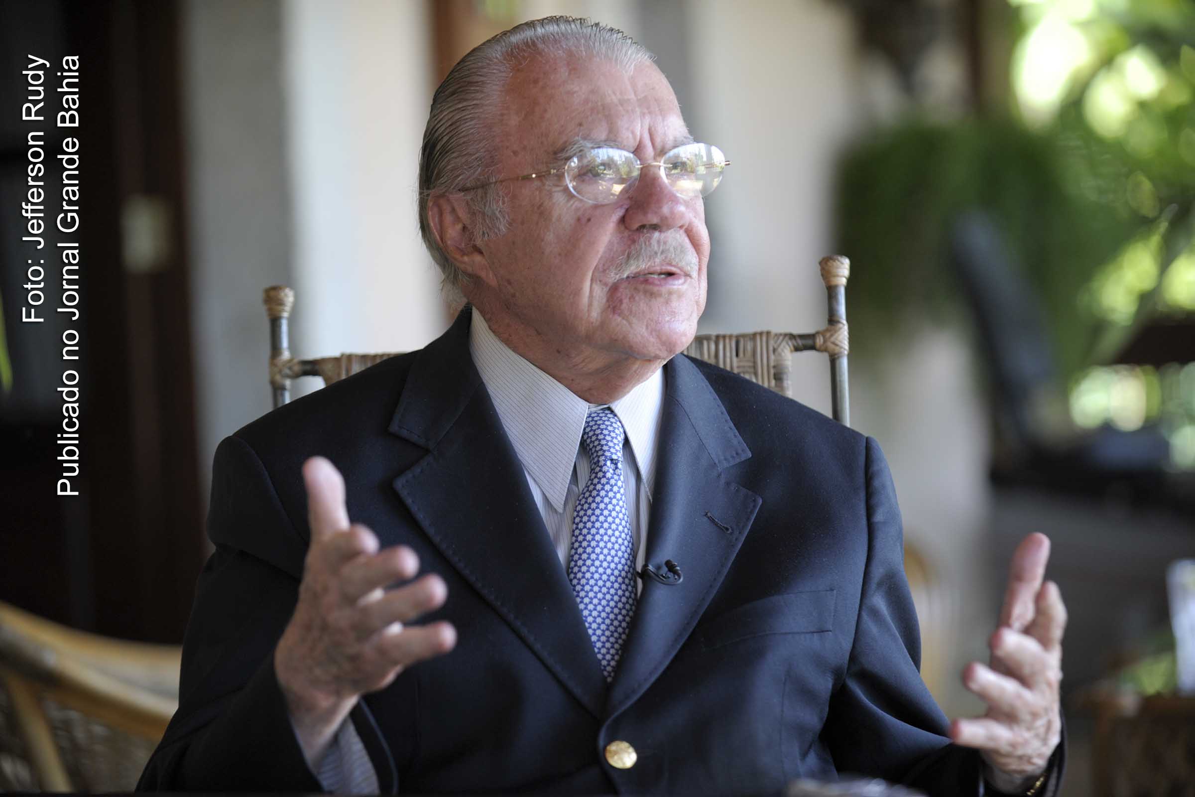 Pedido de prisão contra ex-senador José Ribamar Ferreira de Araújo Costa (José Sarney) evidência pratica criminosa.