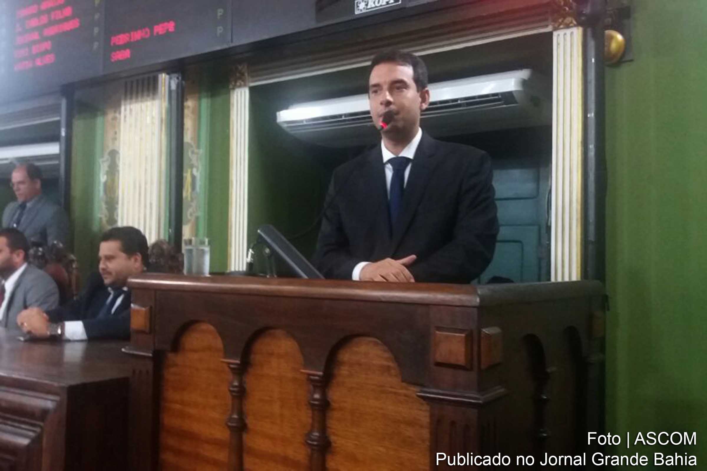 Vereador Leonardo Silva Prates (Leo Prates, DEM) comemora aprovação do PDDU.