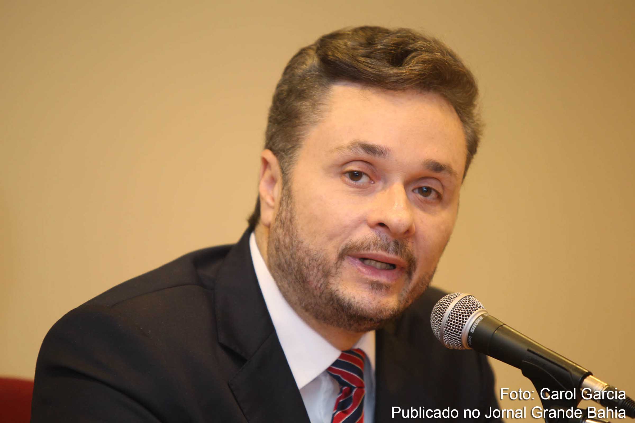 Secretário da Fazenda da Bahia avalia acordo entre União e Estados para pagamento de dívidas e afirma que estados mais ricos foram mais beneficiados