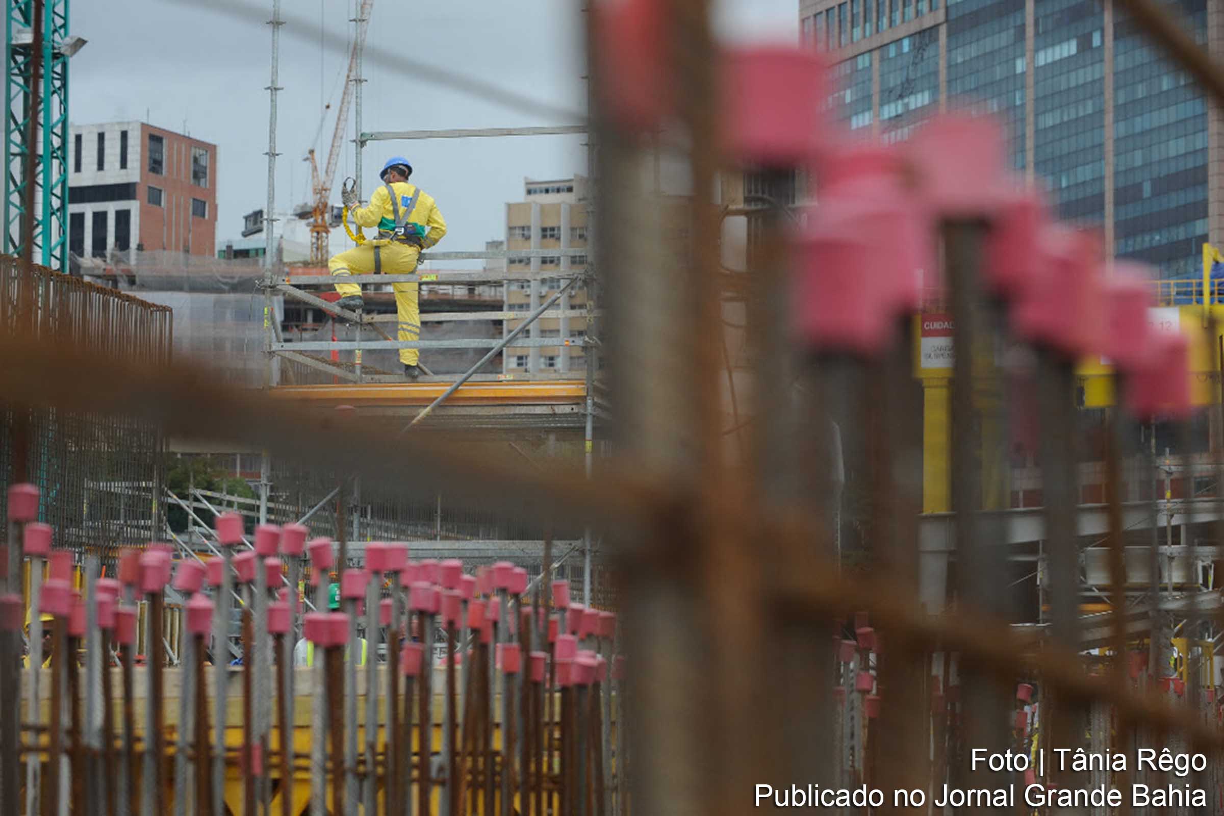 Organização Internacional do Trabalho argumenta que é urgente adotar uma nova abordagem baseada em políticas ativas de mercado de trabalho.