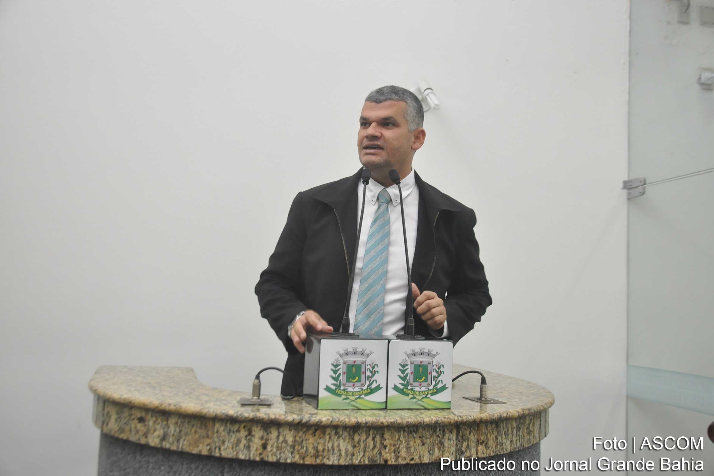 Pablo Roberto informou que a Embasa não está cumprindo a lei municipal, de sua autoria, que versa sobre a redução de 40% da taxa de esgotamento sanitário no município.