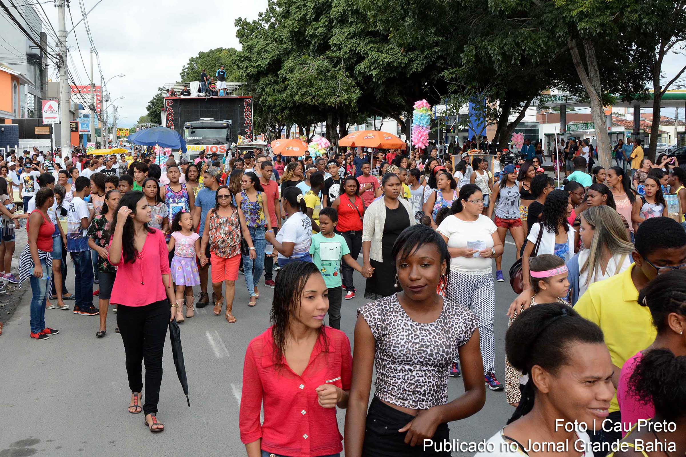 Cena da 23ª Marcha para Jesus. Evento ocorre em Feira de Santana.