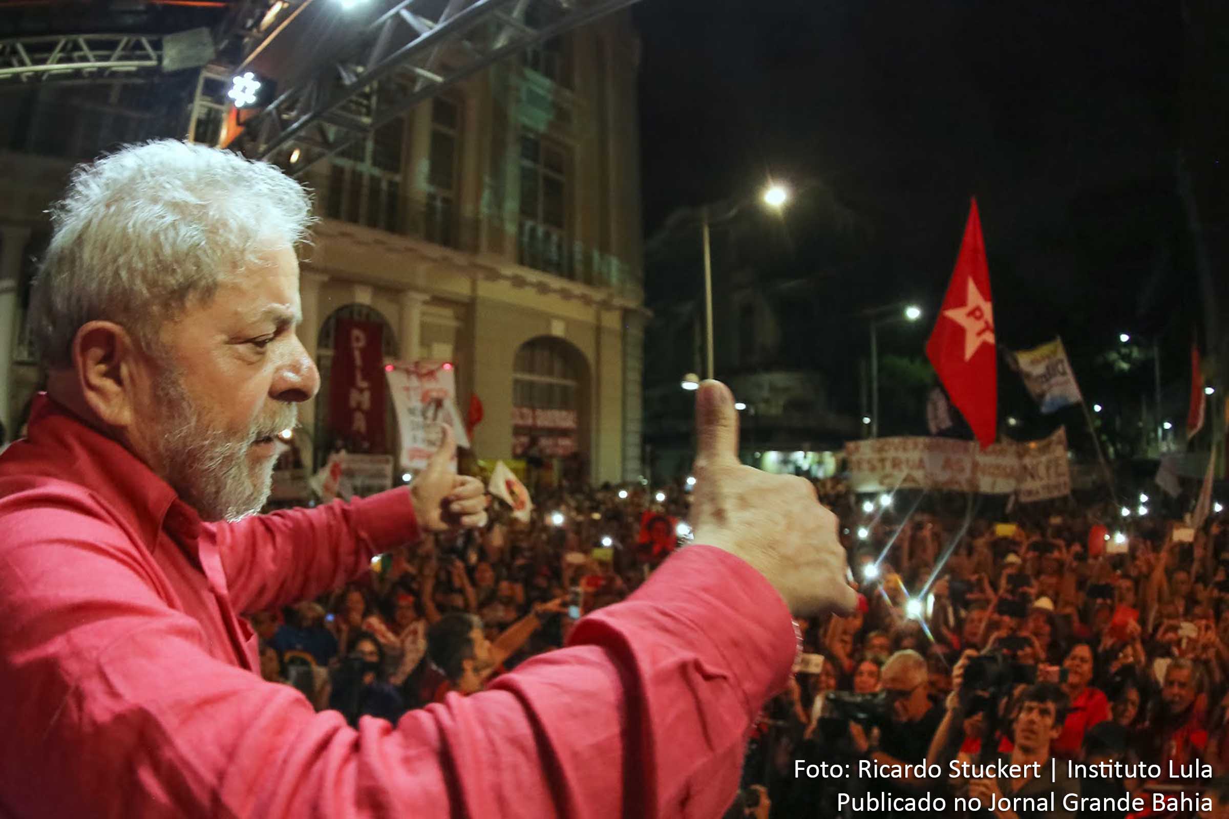 Ex-presidente Luiz Inácio Lula da Silva aparece em primeiro lugar na preferência para presidência da República.
