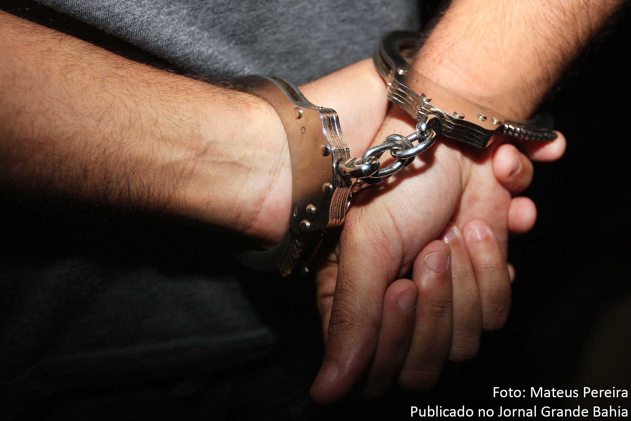 Polícia da Bahia prendeu um assaltante de ônibus por dia.