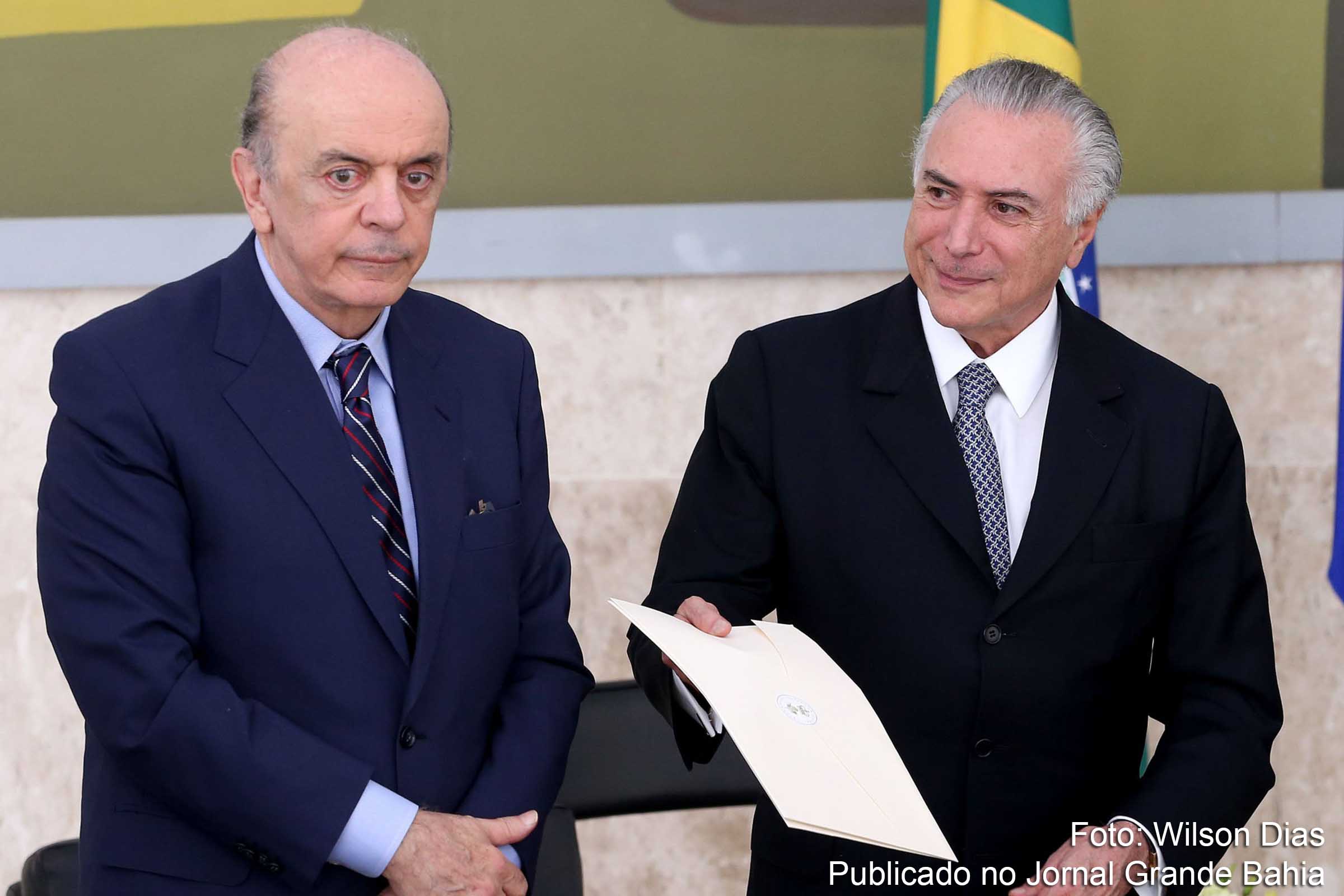 Ministro José Serra e presidente interino Michel Temer, unidos nas delações do Caso Lava Jato.