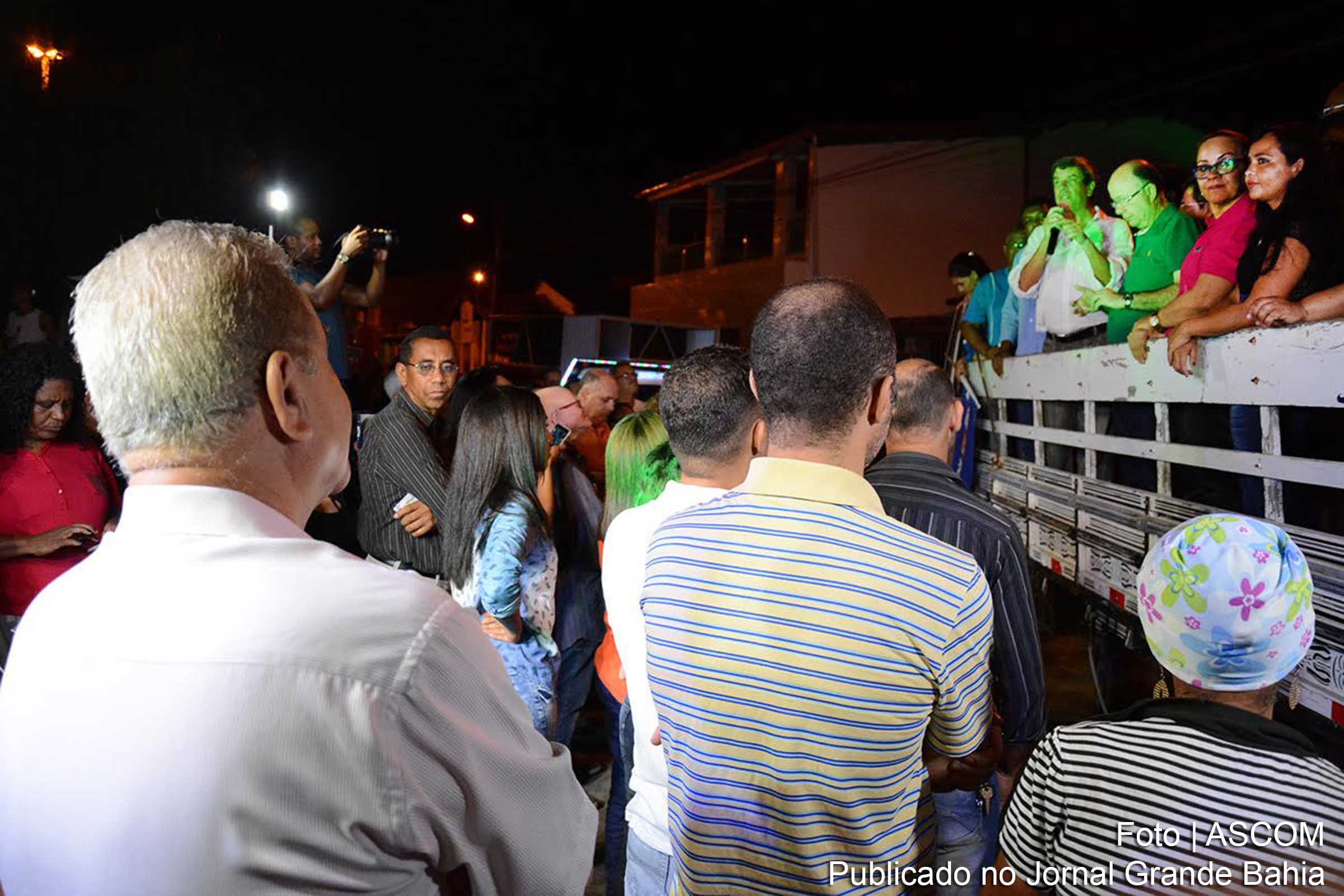 Germano Barreto assiste a ato político do prefeito José Ronaldo.
