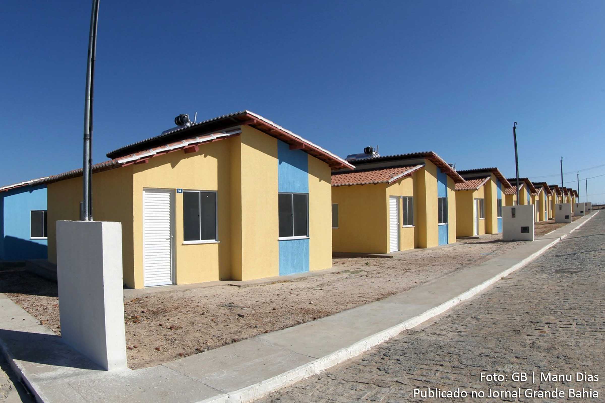 Habitações do programa do Minha Casa Minha Vida são entregues em Simões Filho e Camaçari.