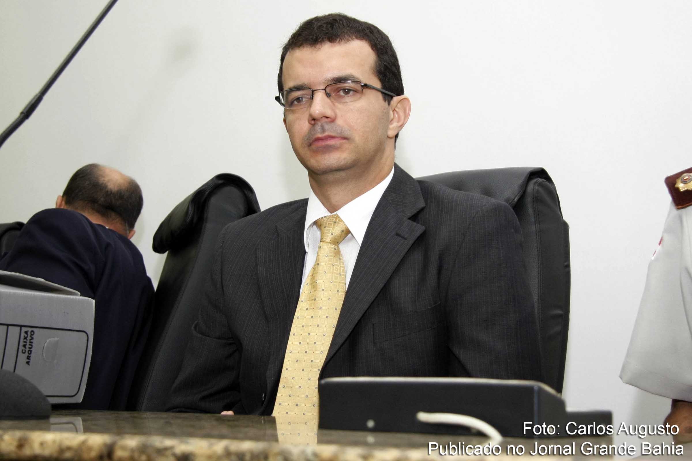 Juiz José Brandão Netto responsável pelo "toque de recolher".