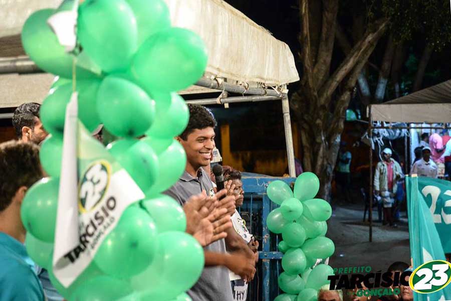 Candidato Tarcísio Pedreira foi impedido de discursar por falta de ação da PM, denuncia coligação.