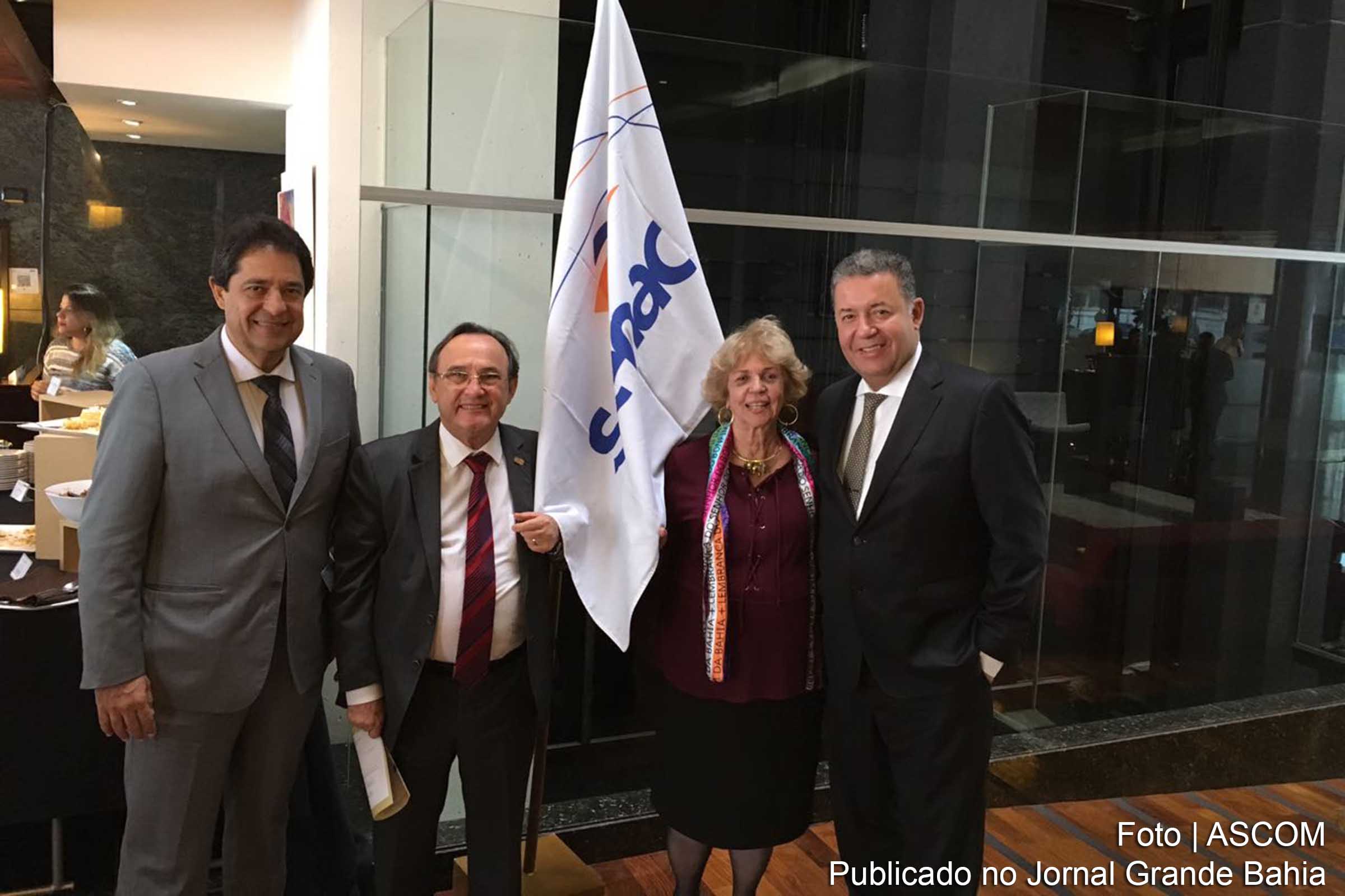 Secretário do Turismo da Bahia, José Alves, durante evento no Uruguai.