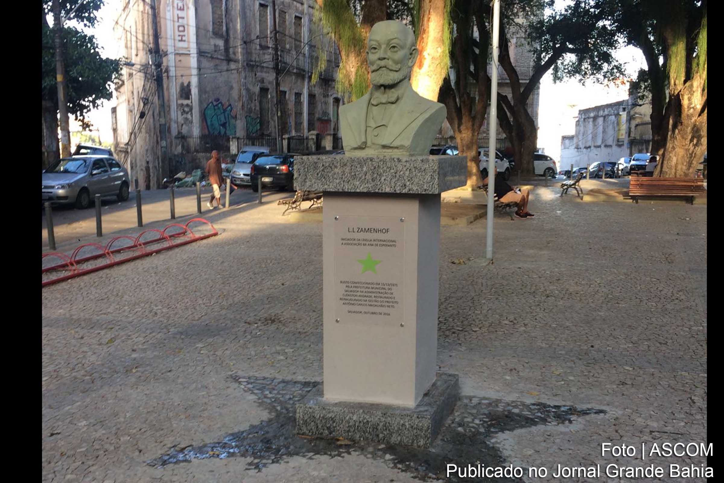 Monumento em homenagem a Ludwik Lejzer Zamenhof (Lázaro Luiz Zamenhof).
