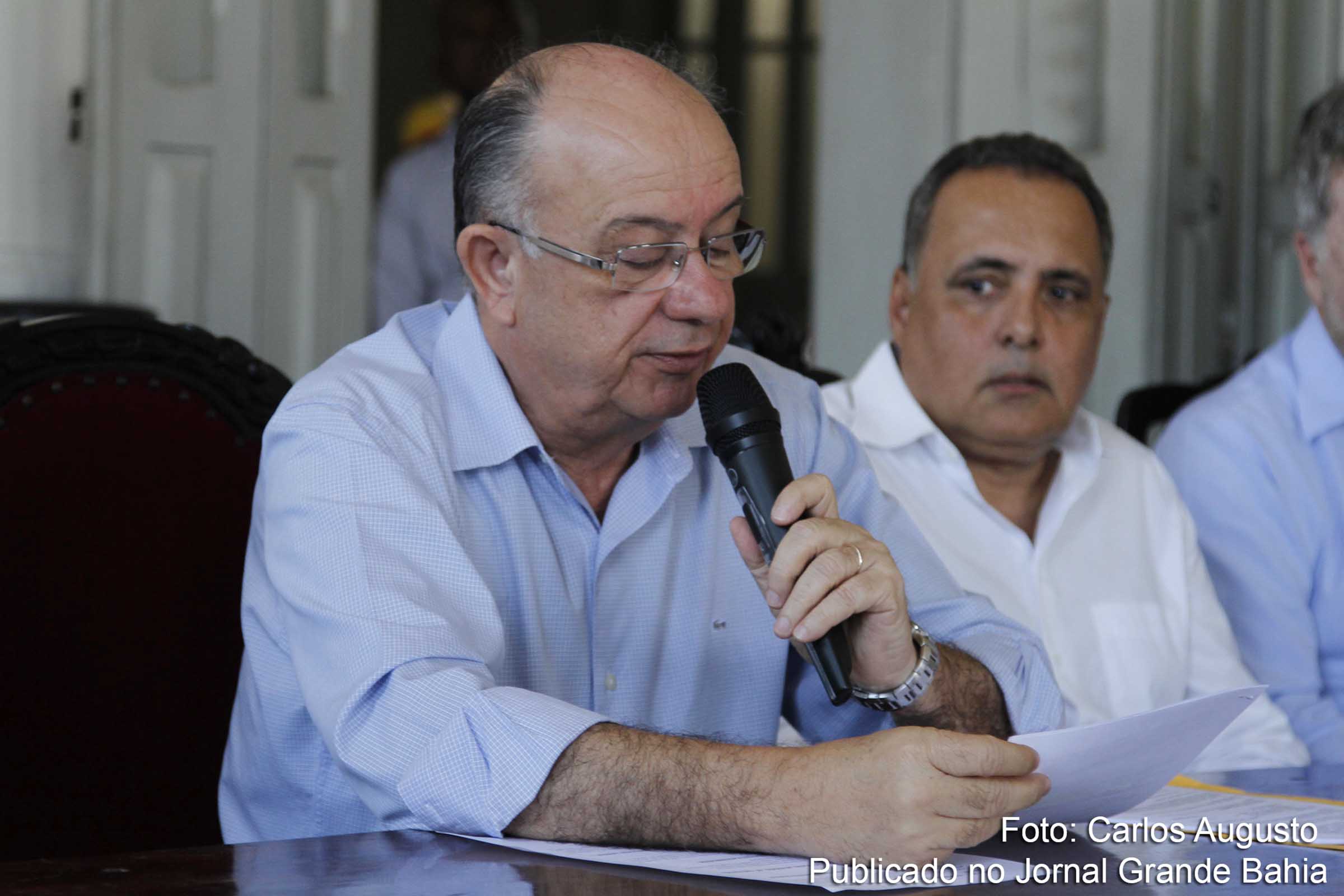 Prefeito José Ronaldo lembra que a Prefeitura de Feira de Santana “tem demonstrado todo o esforço em priorizar a contratação de concursados para os seus quadros”.