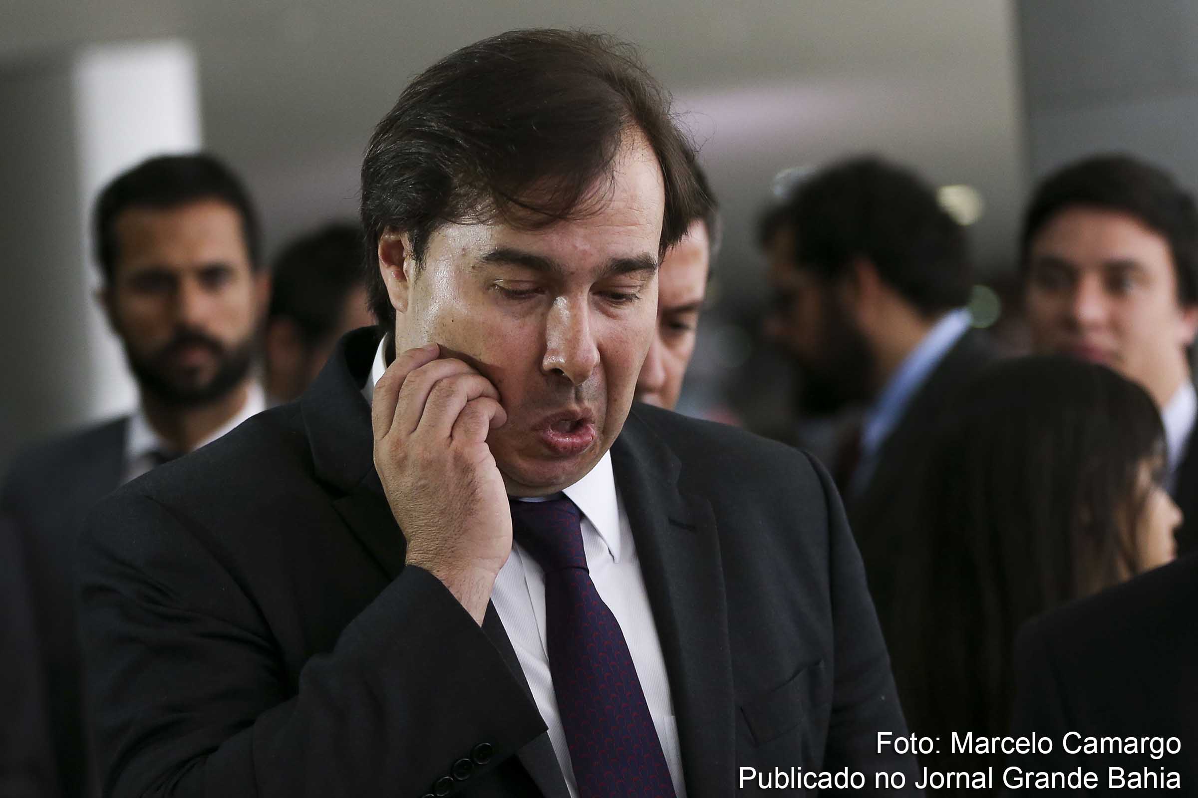 Deputado Rodrigo Maia diz que líderes ainda não indicaram membros da comissão.