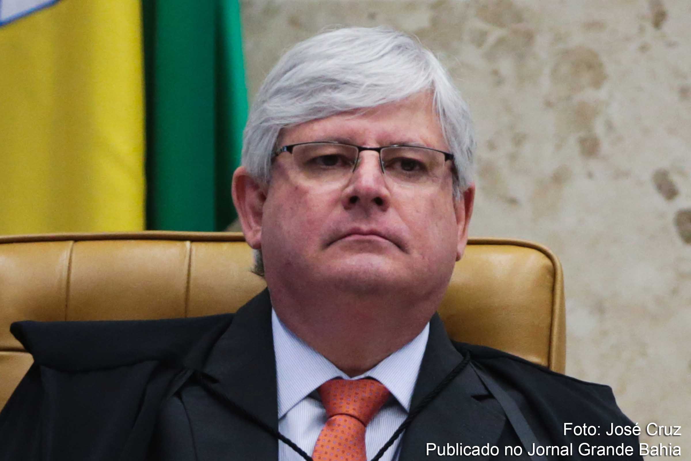 O Procurador-geral da República, Rodrigo Janot durante sessão plenária, para julgar em definitivo a liminar que afastou o presidente do Senado, Renan Calheiros.