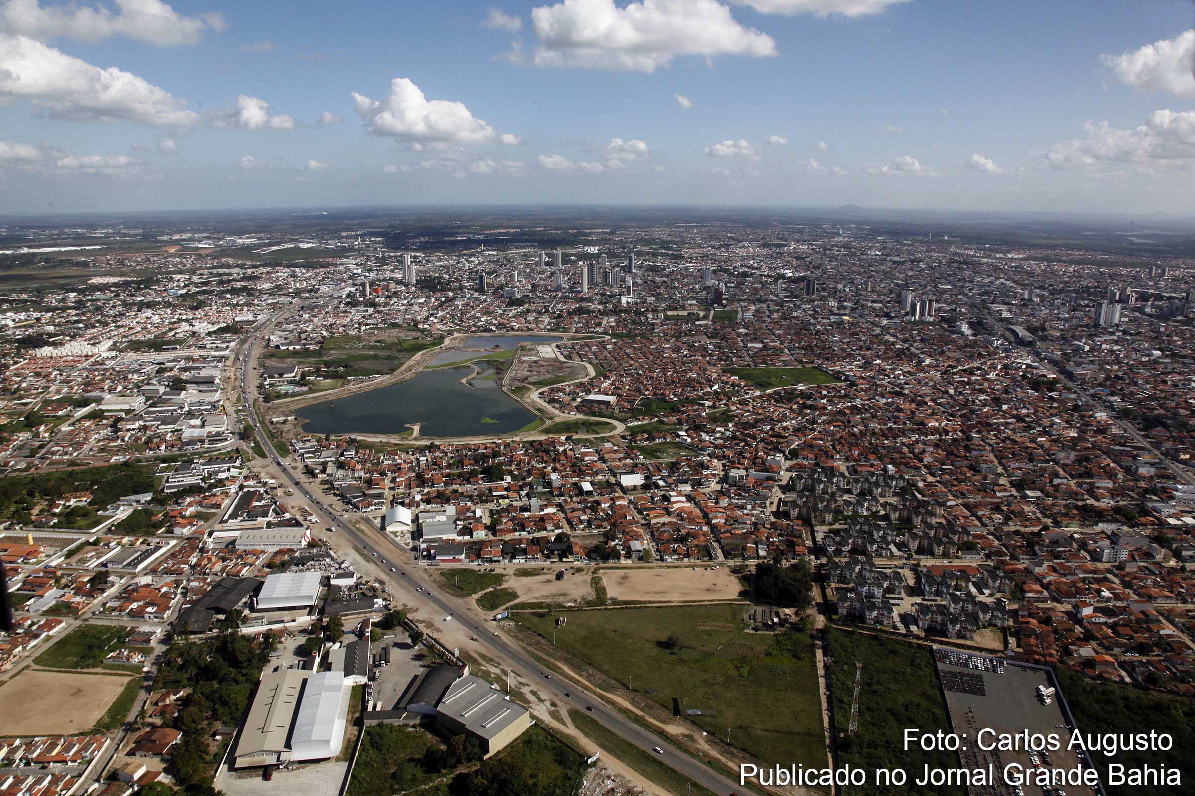 PIB de Feira de Santana é o 69º do país, o dado é relativos ao ano de 2014.