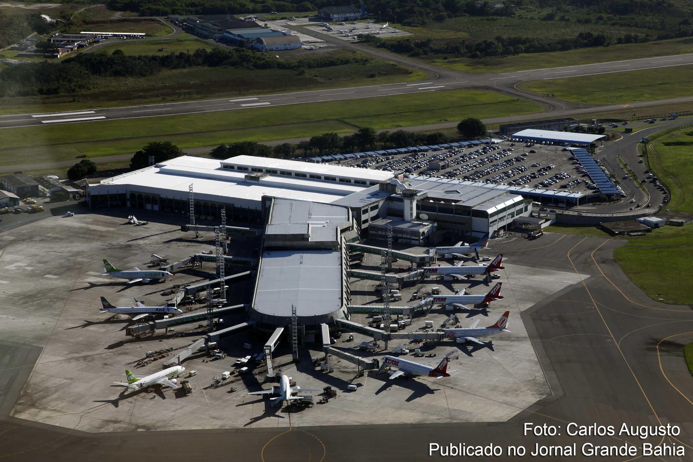 Vista aérea do aeroporto de Salvador.