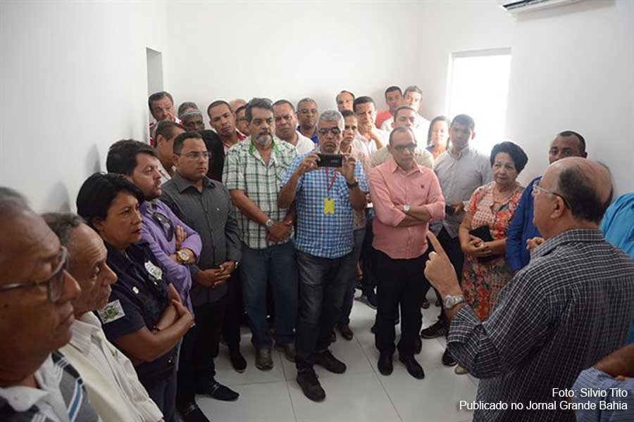 Prefeito José Ronaldo revela dificuldade de gerir orçamento da Previdência Municipal.