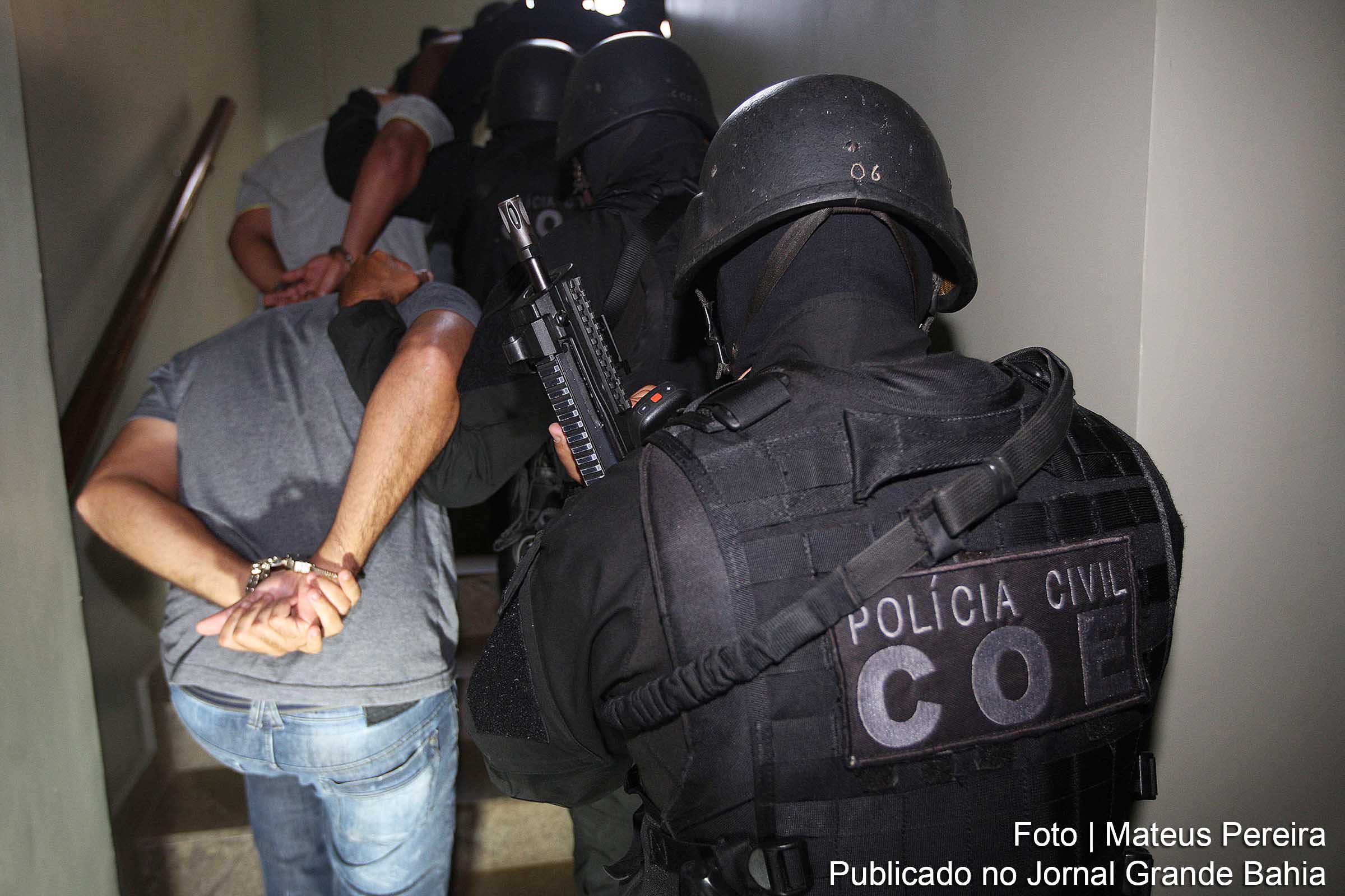 A Delegacia de Homicídios (DH) de Feira de Santana, segunda maior cidade da Bahia, triplicou o número de prisões de homicidas entre janeiro e dezembro (até o dia 15) de 2016.